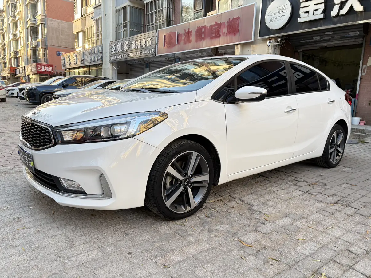 Kia K3  из Китая