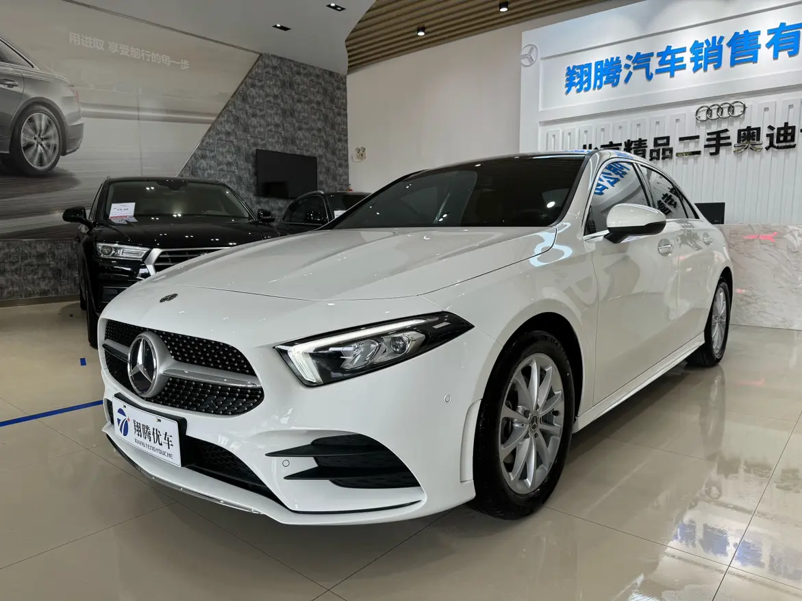 Mercedes-Benz Mercedes Benz A Class  из Китая