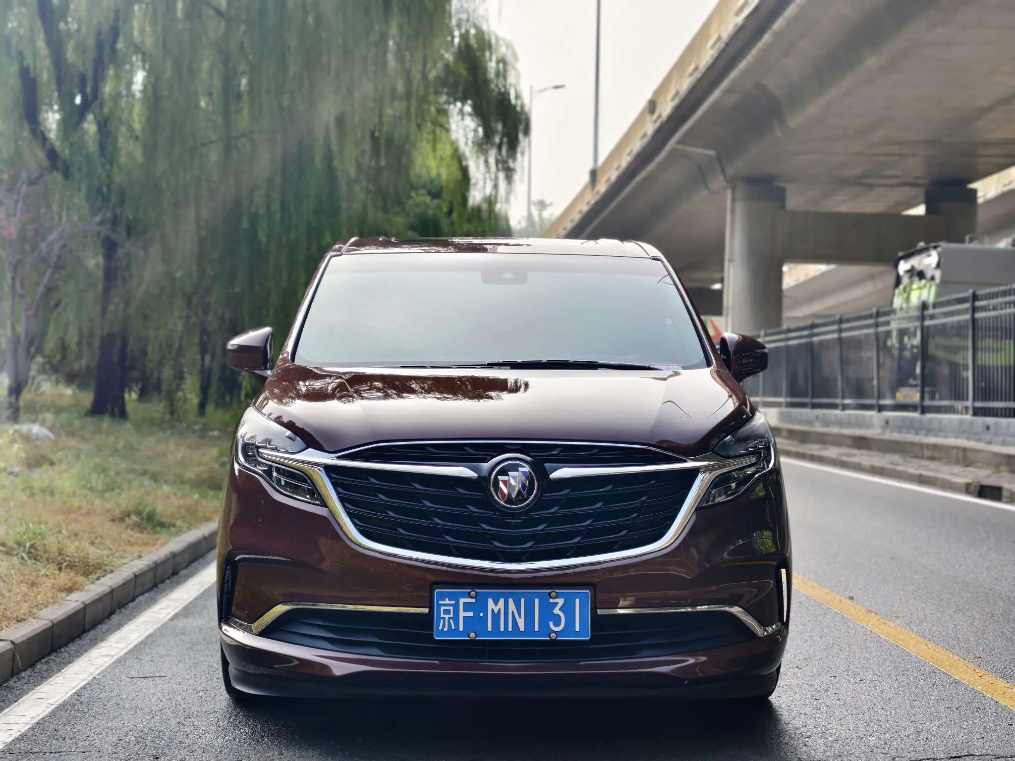 Buick GL8  из Китая