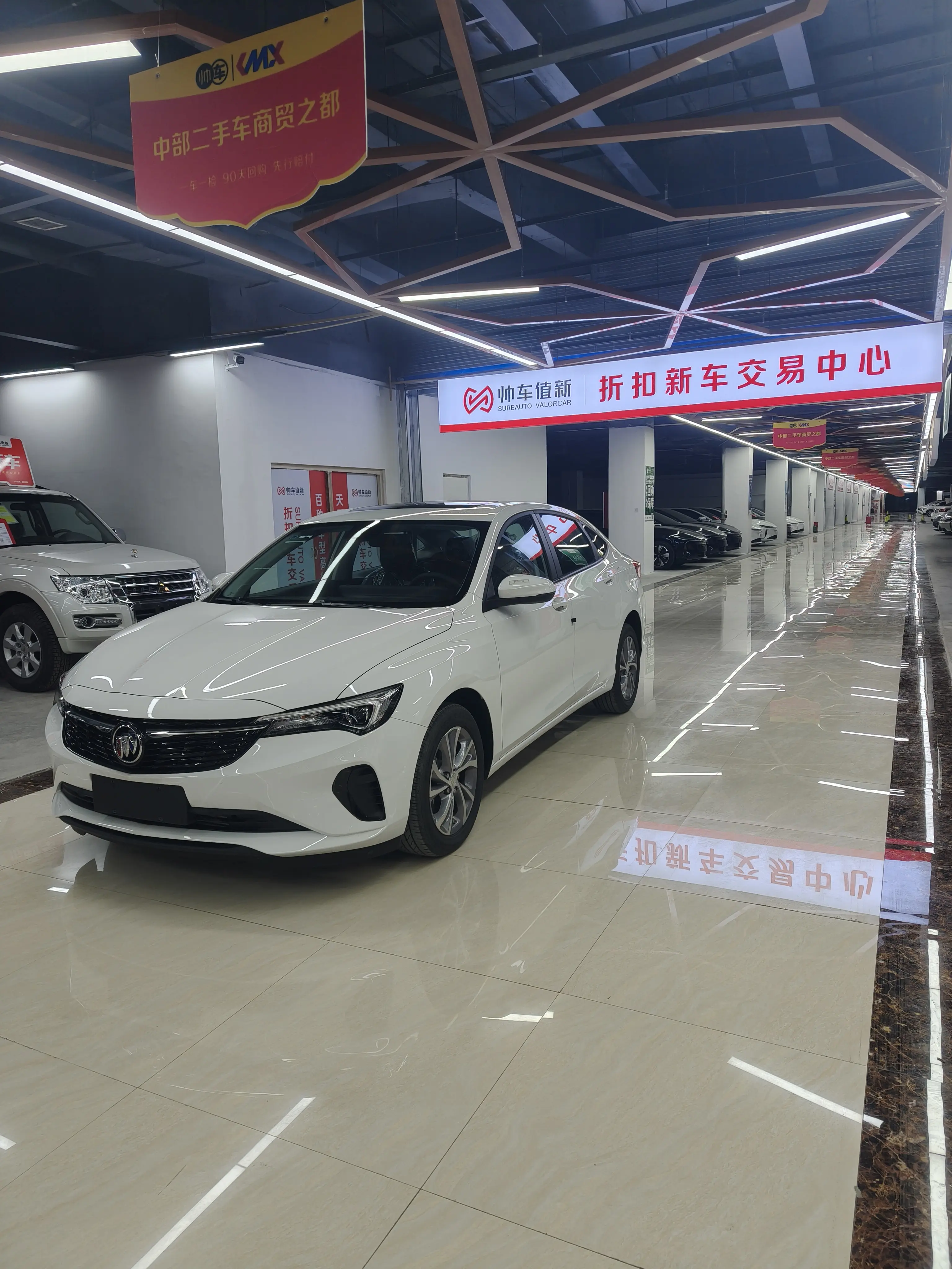 Buick Valeant  из Китая