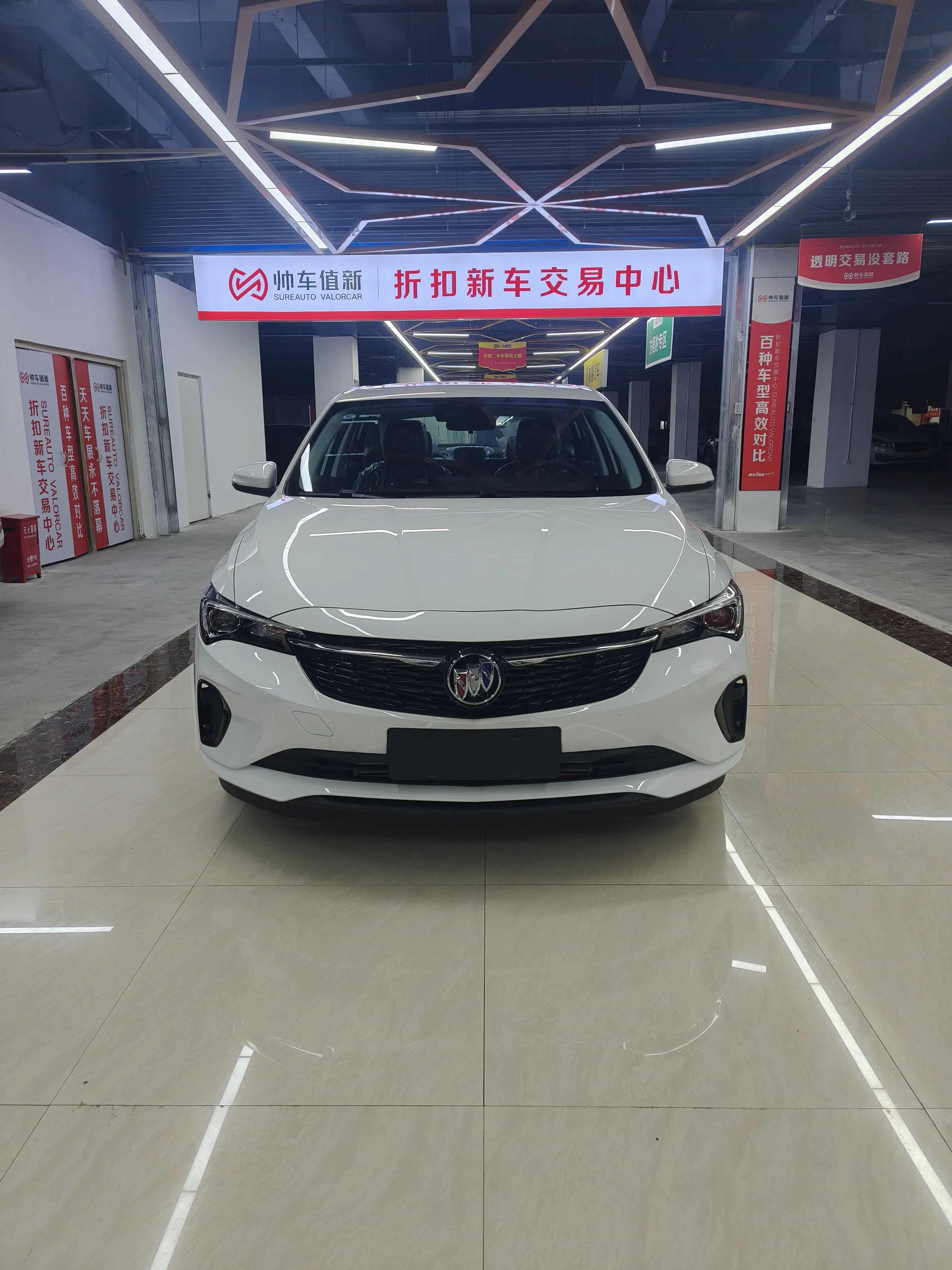 Buick Valeant  из Китая