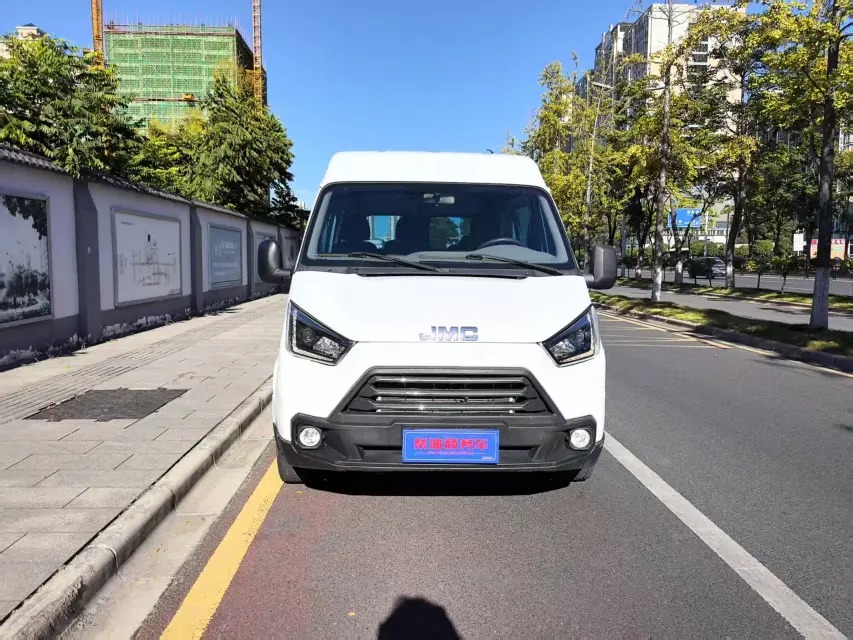 Jiangling Teshun  из Китая