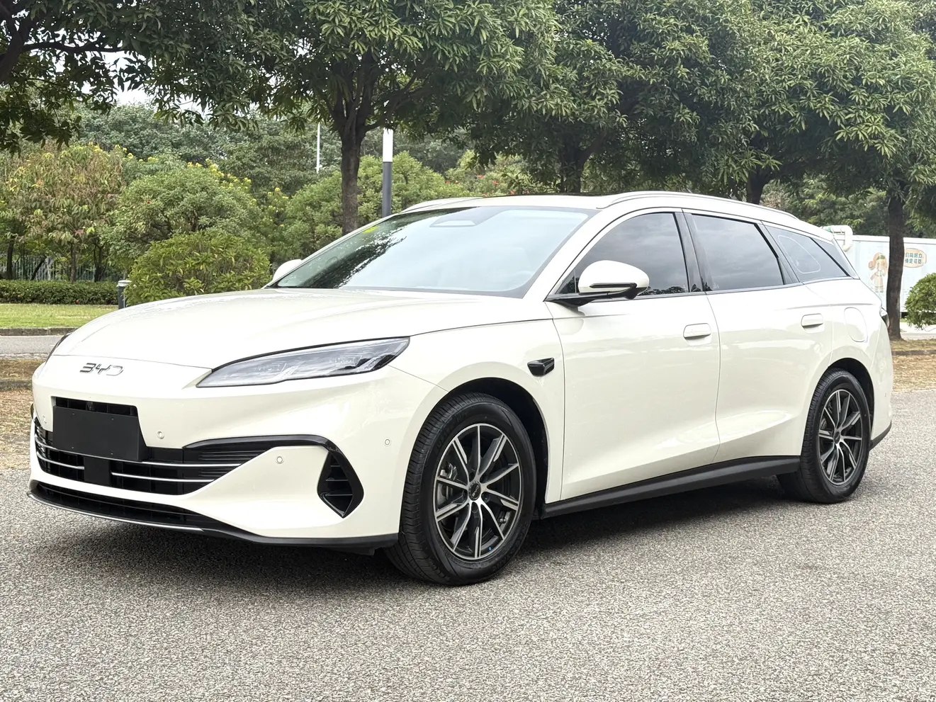 BYD Seal 06DM Travel Edition  из Китая