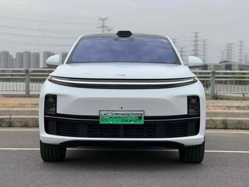 Li L7 (Ideal L7)  из Китая