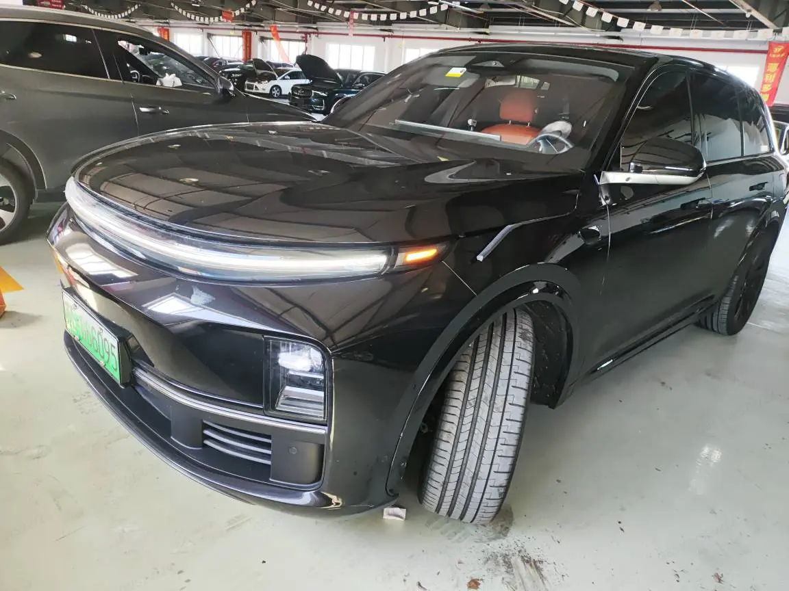 Li L7 (Ideal L7)  из Китая