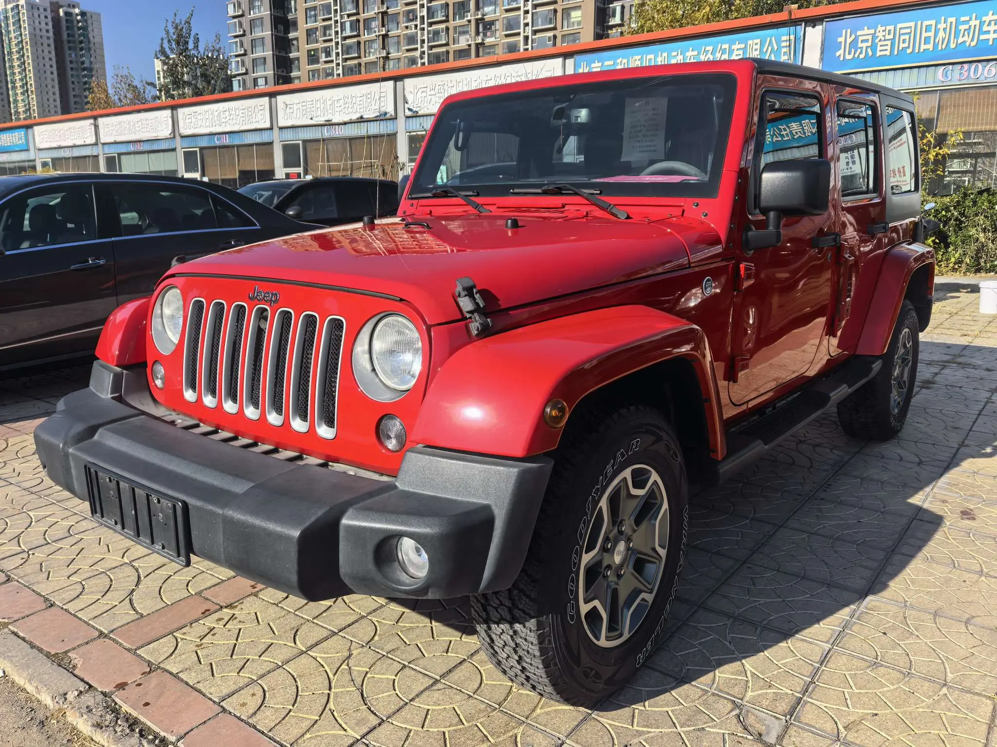 Jeep Wrangler  из Китая