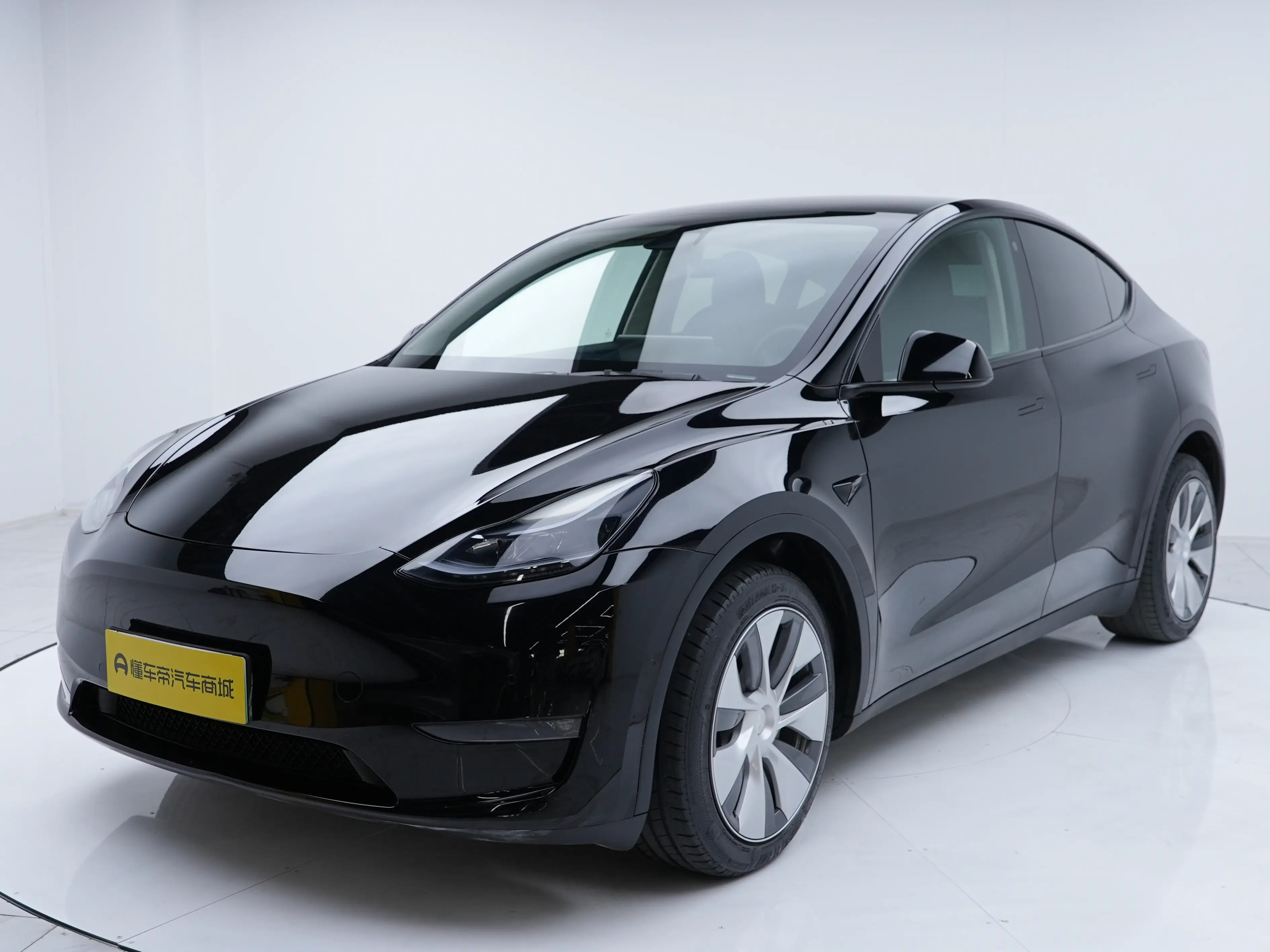 Tesla Model Y  из Китая