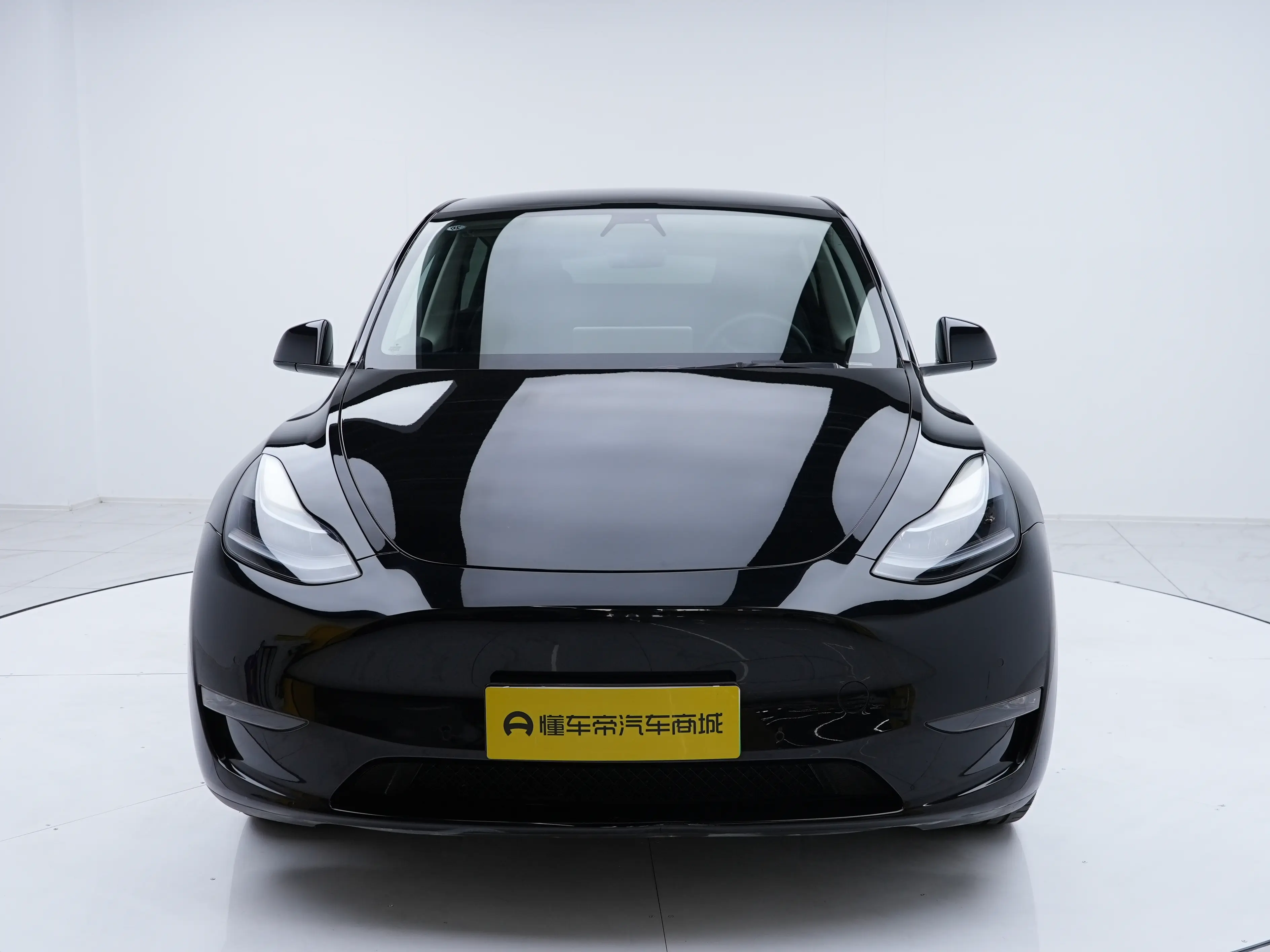 Tesla Model Y  из Китая