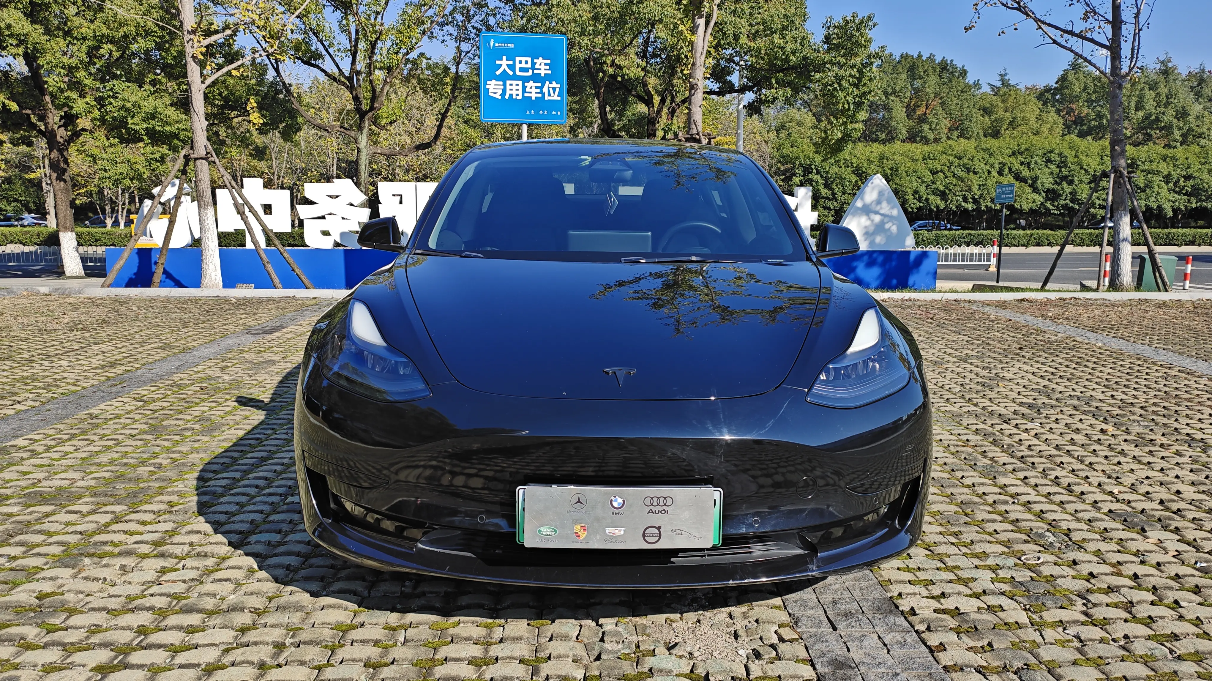 Tesla Model 3  из Китая