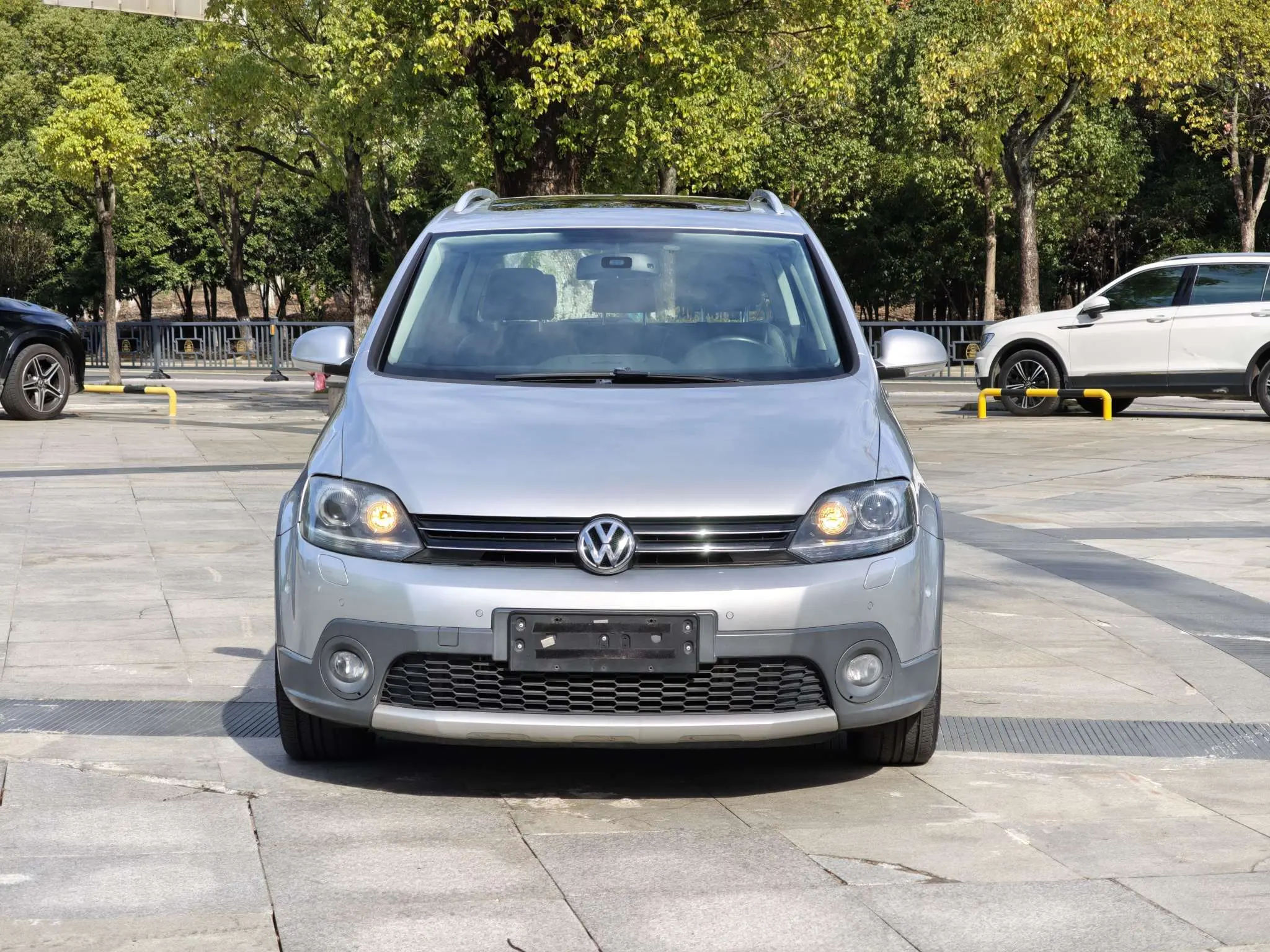 Volkswagen Golf (imported)  из Китая