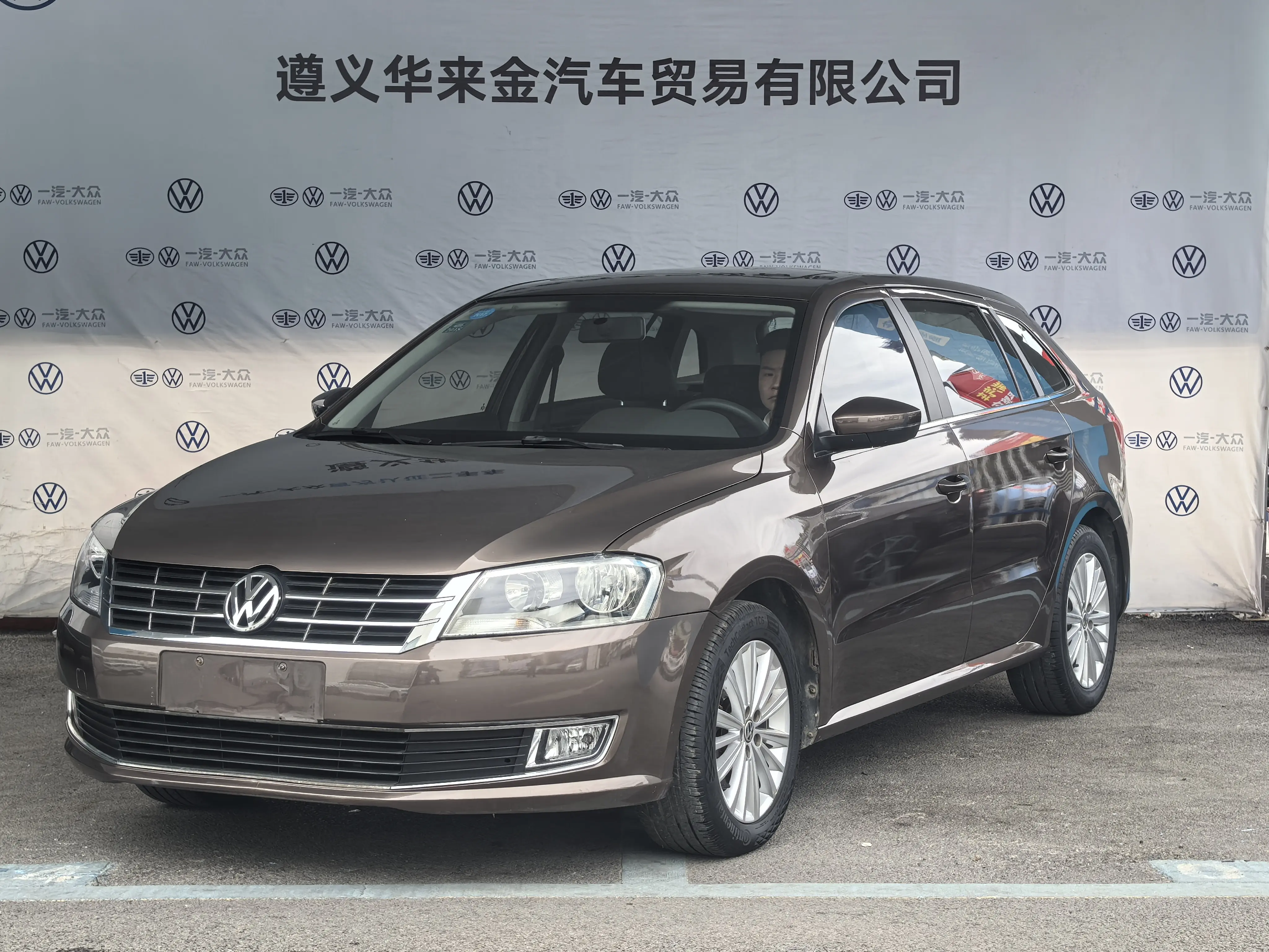 Volkswagen Langxing  из Китая