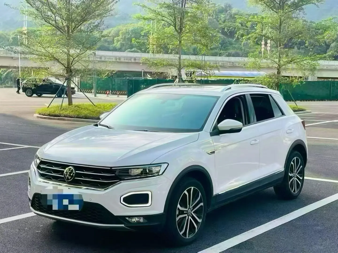 Volkswagen T-Roc  из Китая