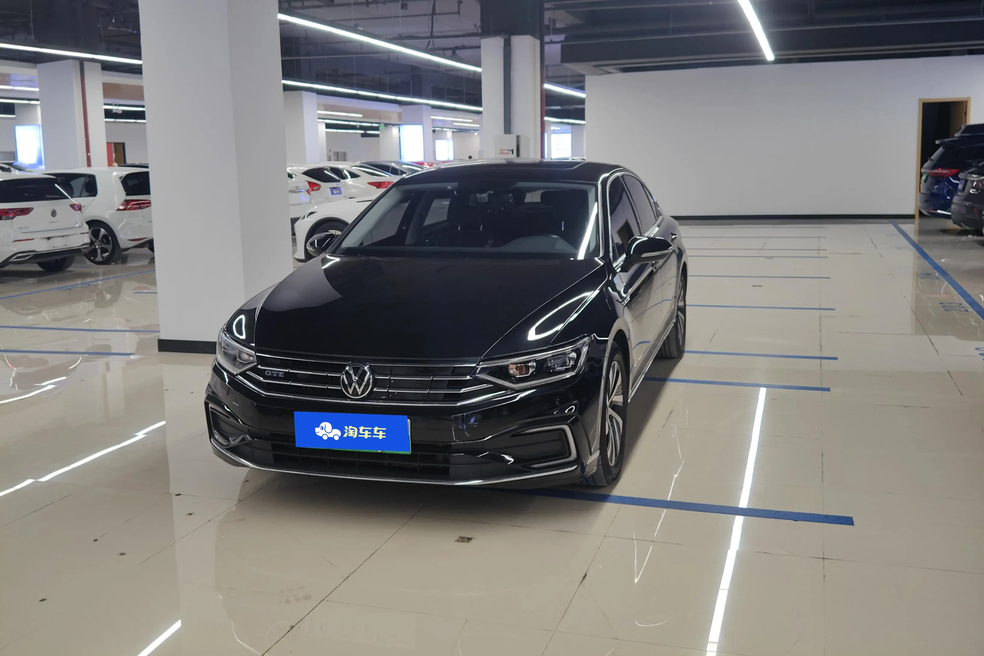 Volkswagen Magotan GTE  из Китая