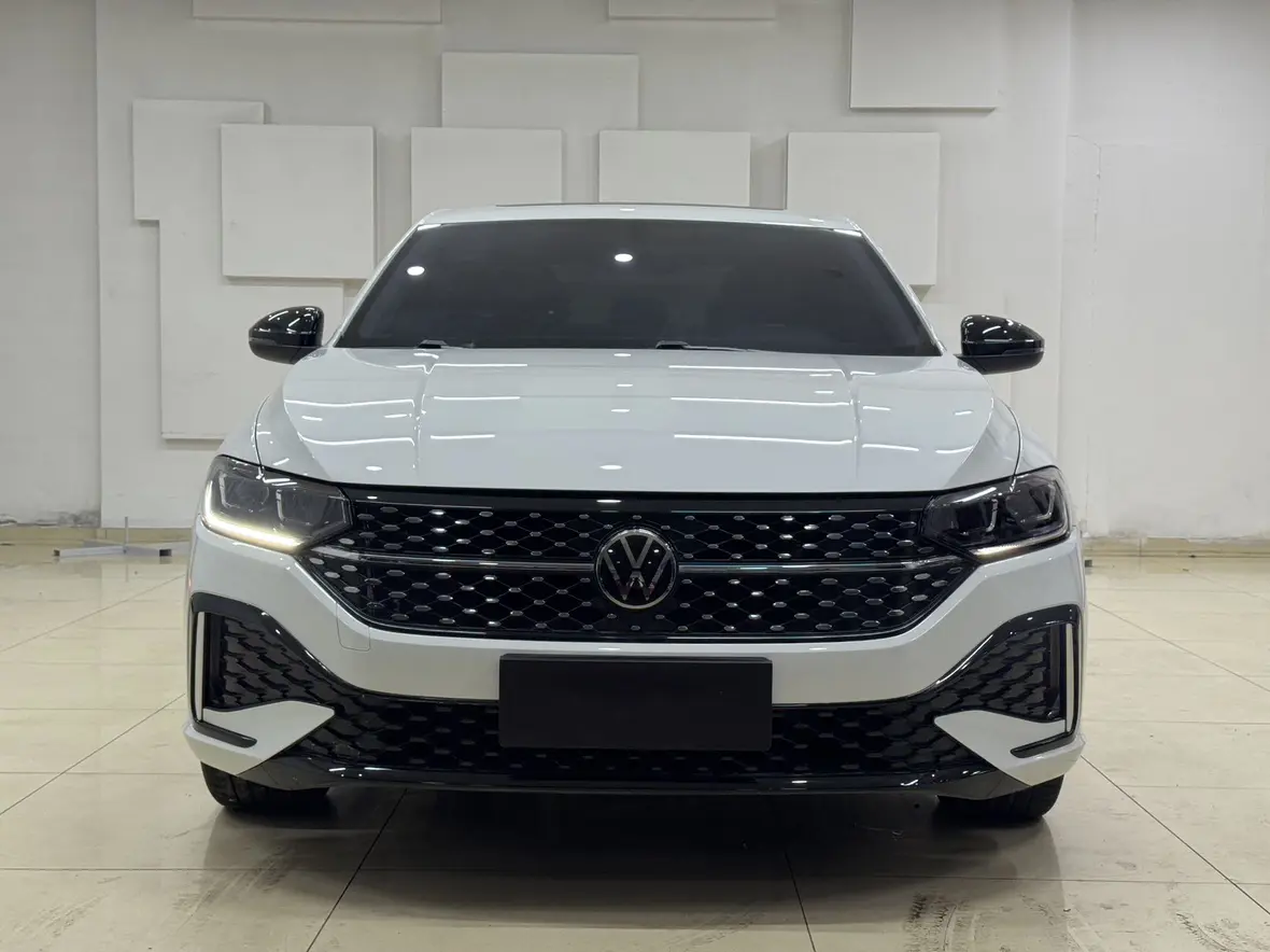 Volkswagen Lavida  из Китая