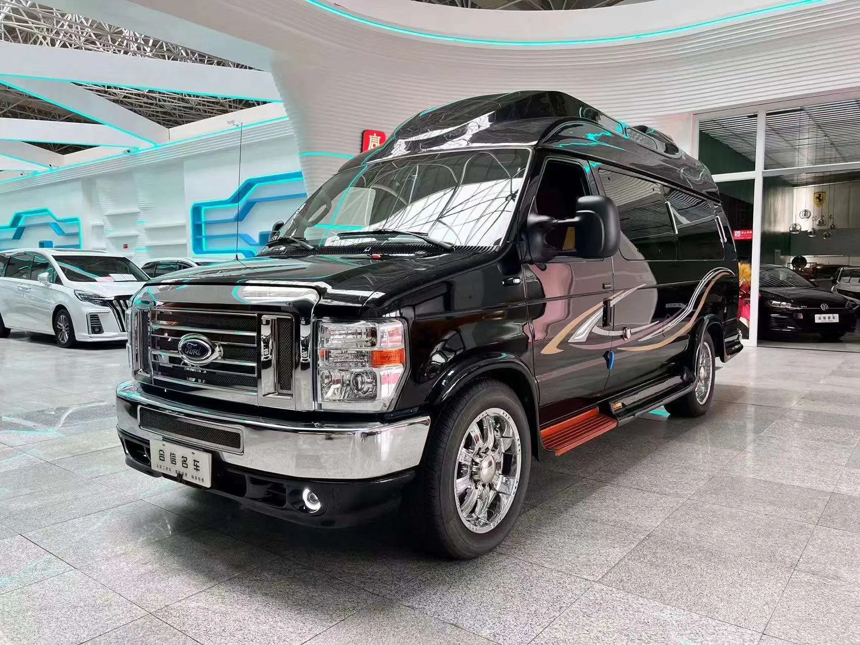 Ford E350  из Китая
