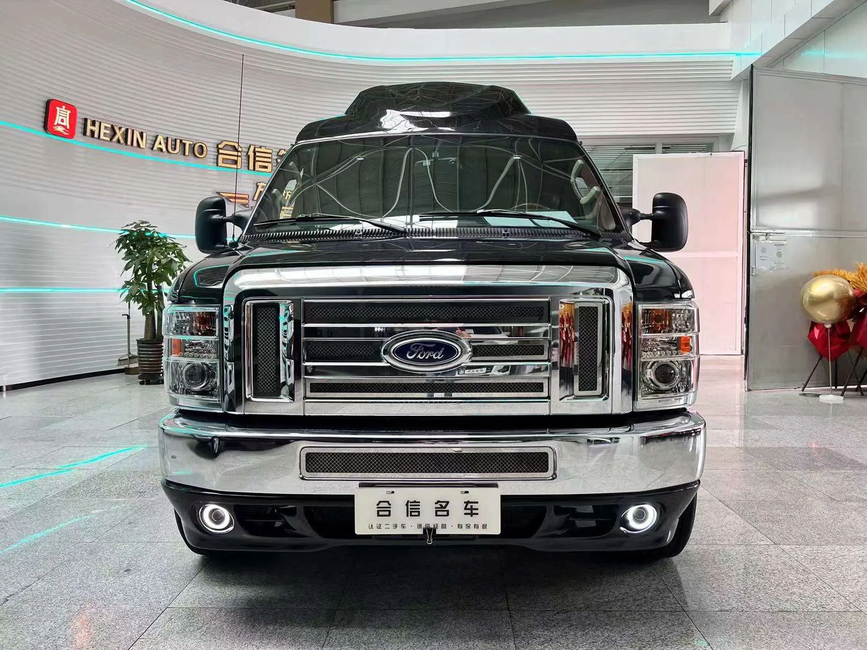 Ford E350  из Китая