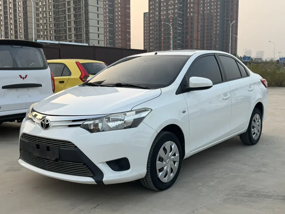 Toyota Vios  из Китая