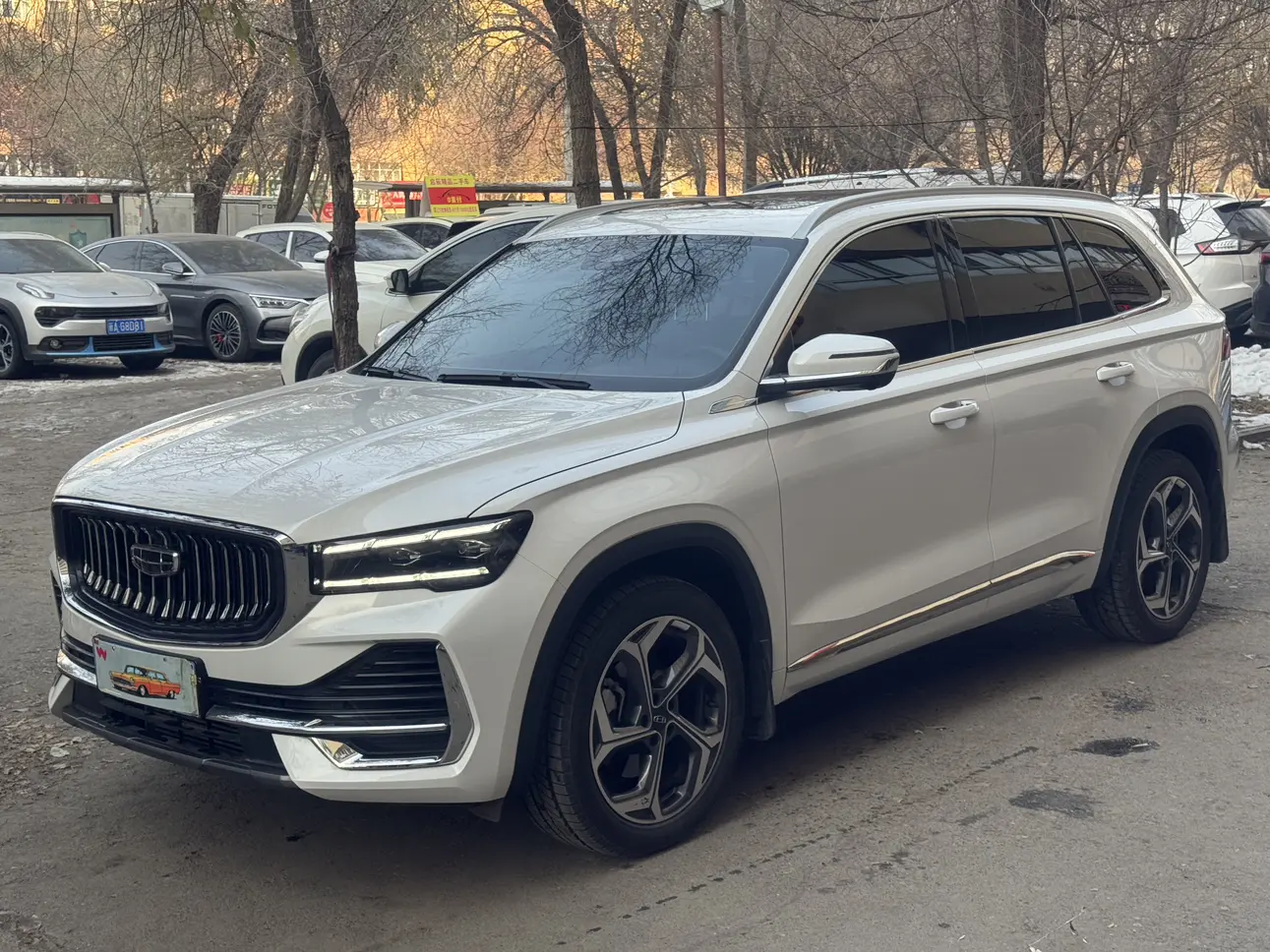 Geely Monjaro (Xingyue L)  из Китая