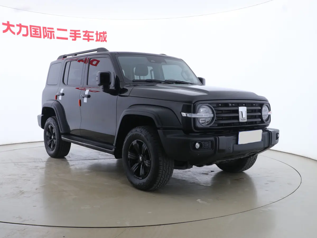 Tank 300  из Китая