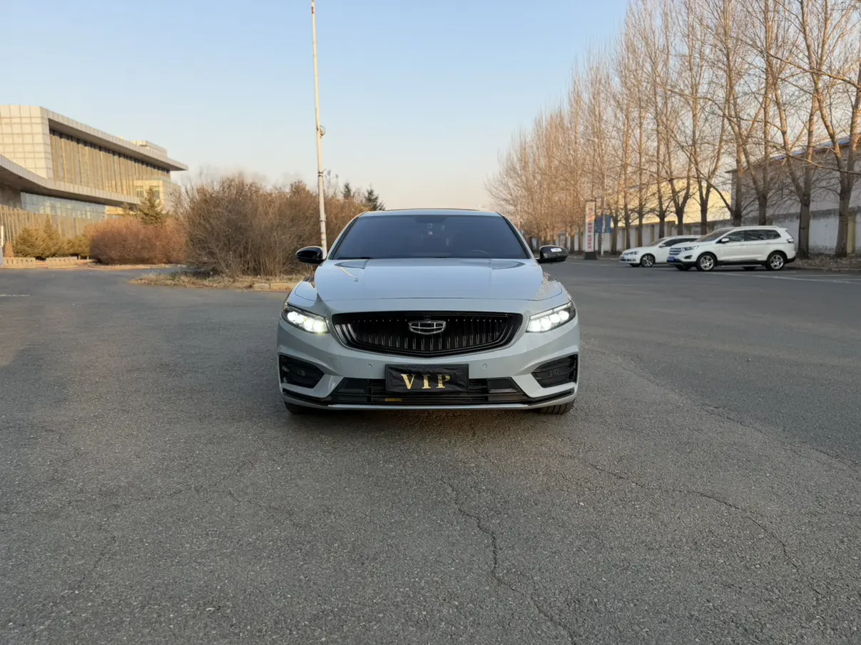 Geely Xing Rui  из Китая