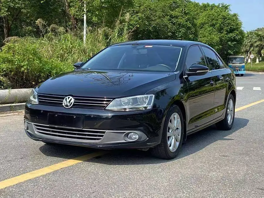 Volkswagen Sagitar  из Китая