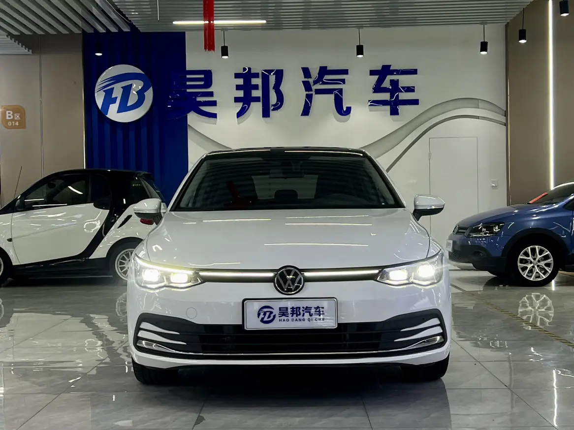 Volkswagen Golf  из Китая