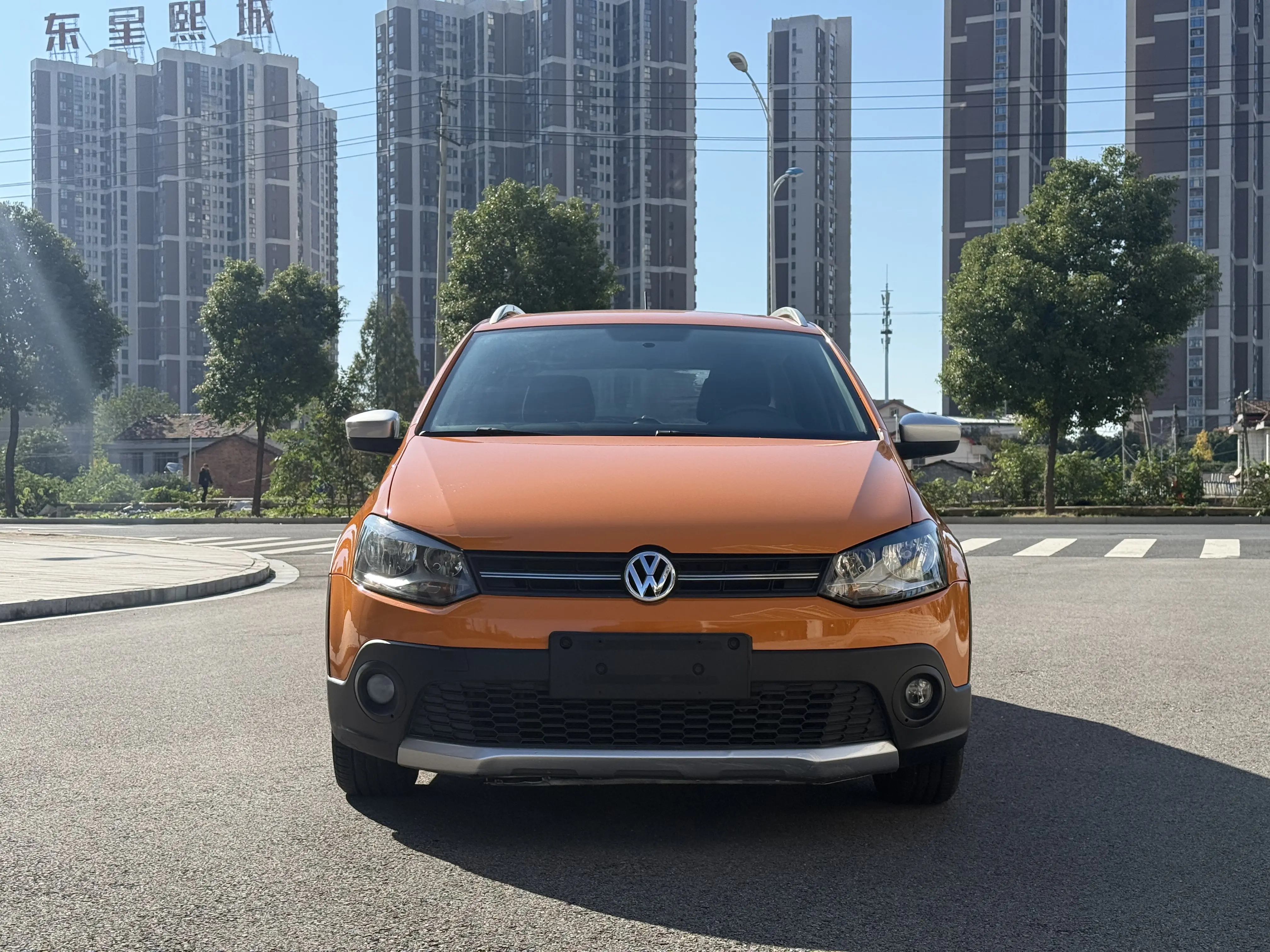 Volkswagen Polo  из Китая