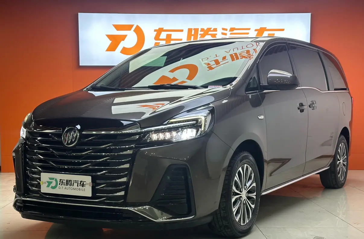 Buick GL8  из Китая