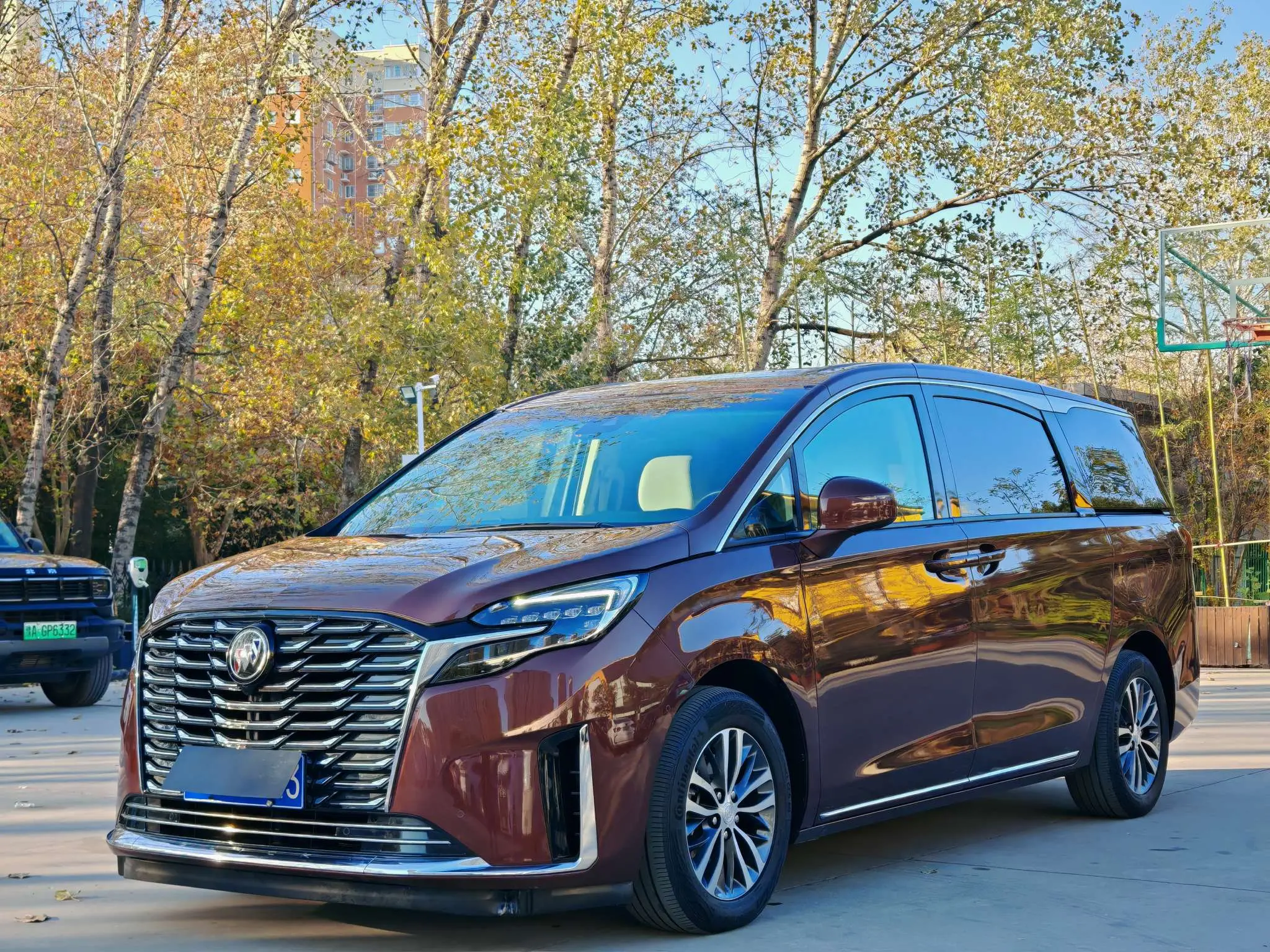 Buick GL8  из Китая