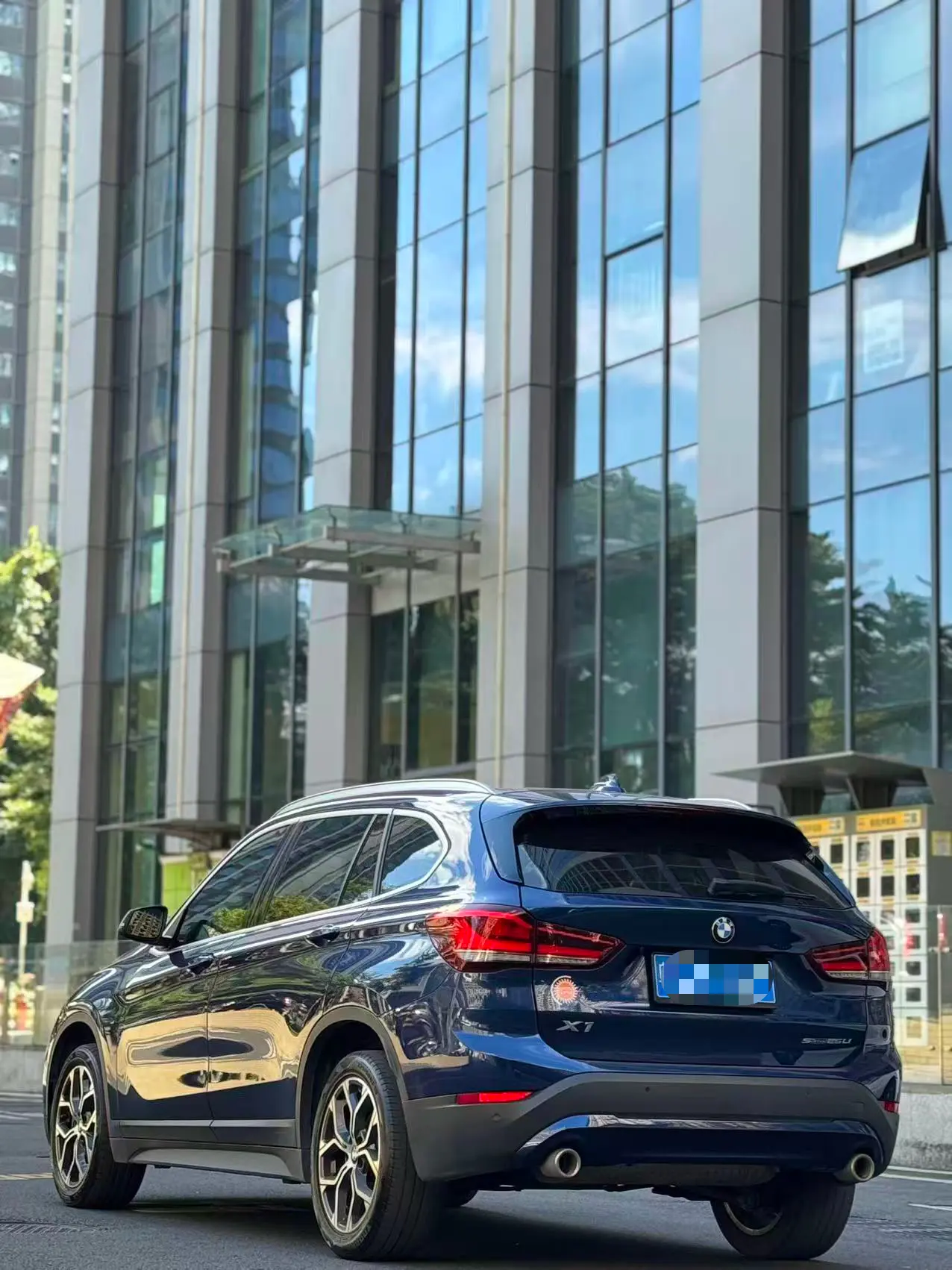 BMW X1