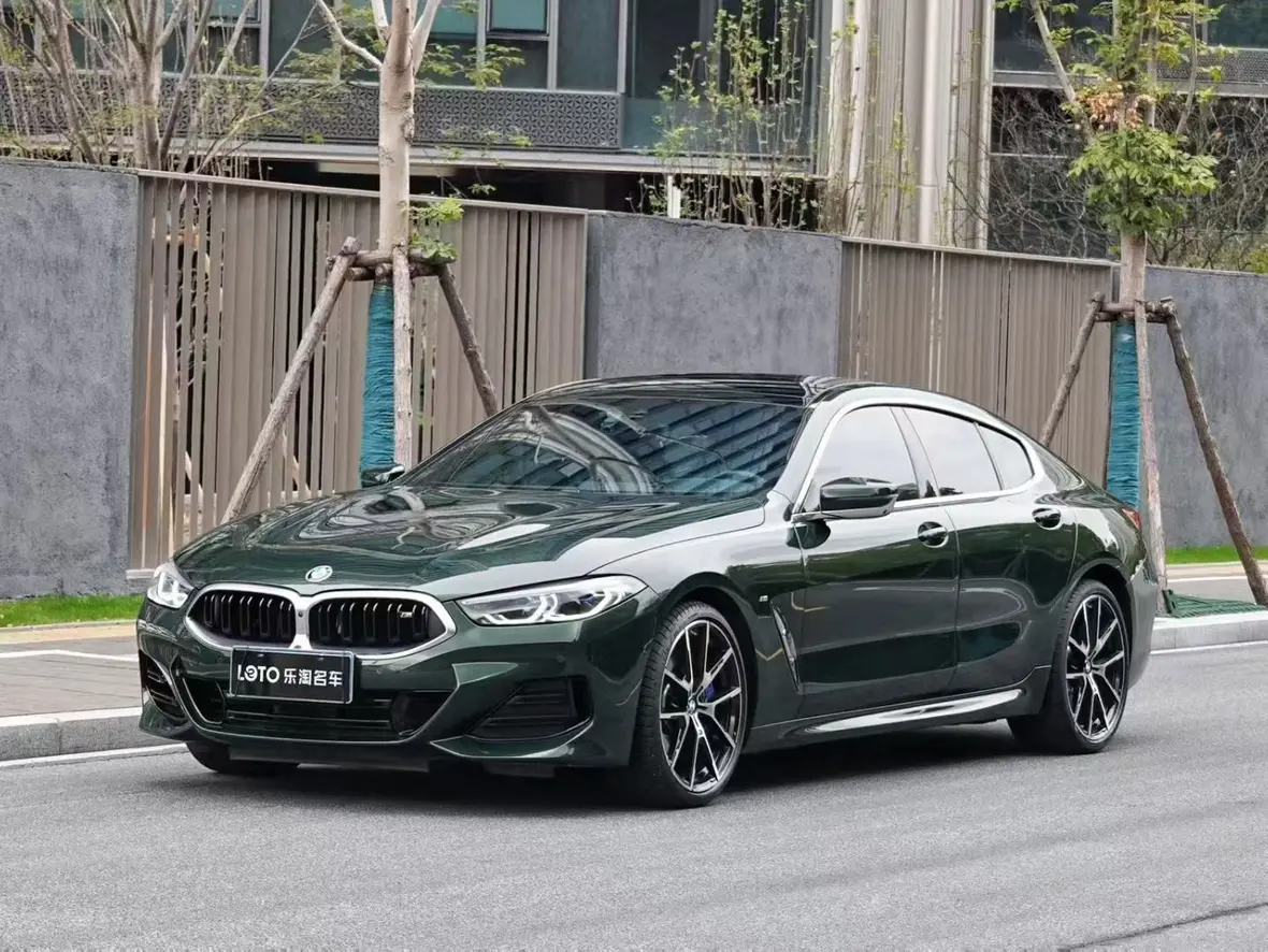 BMW 8 Series  из Китая