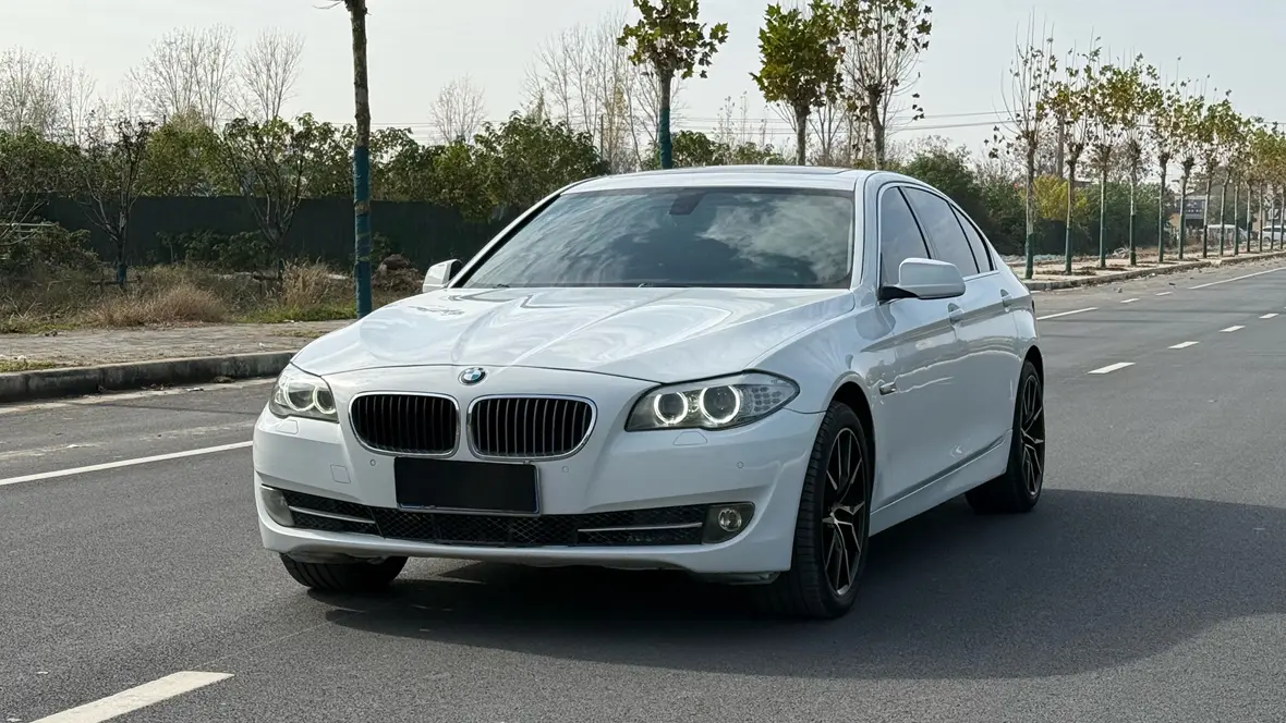 BMW 5 Series  из Китая