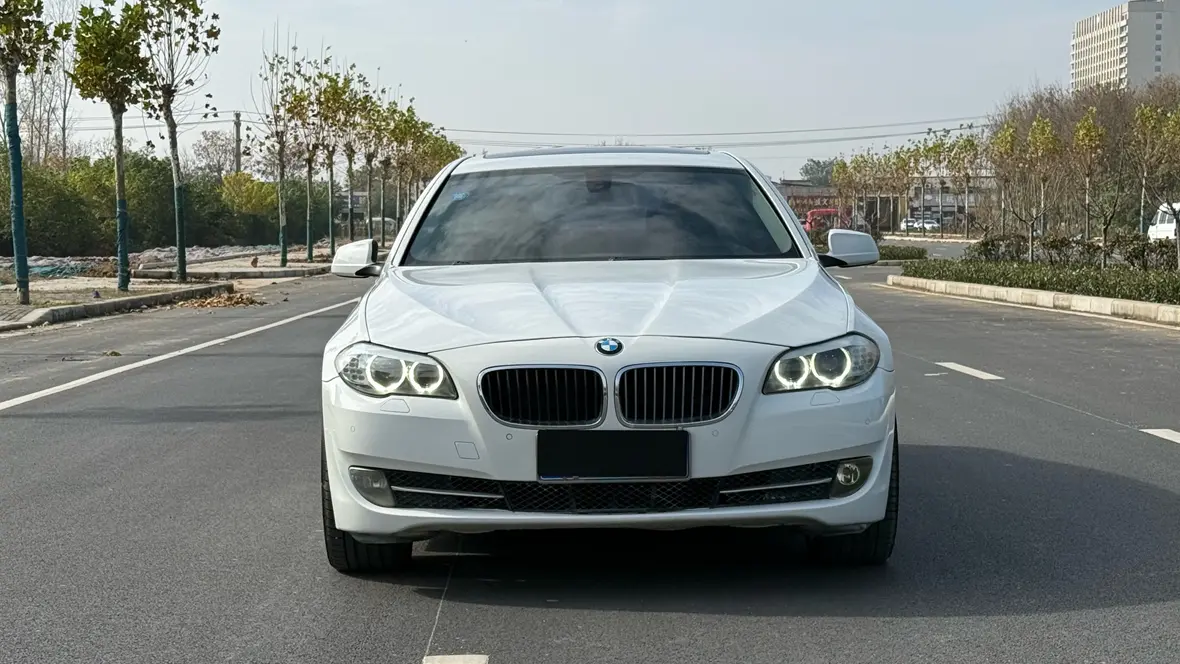 BMW 5 Series  из Китая