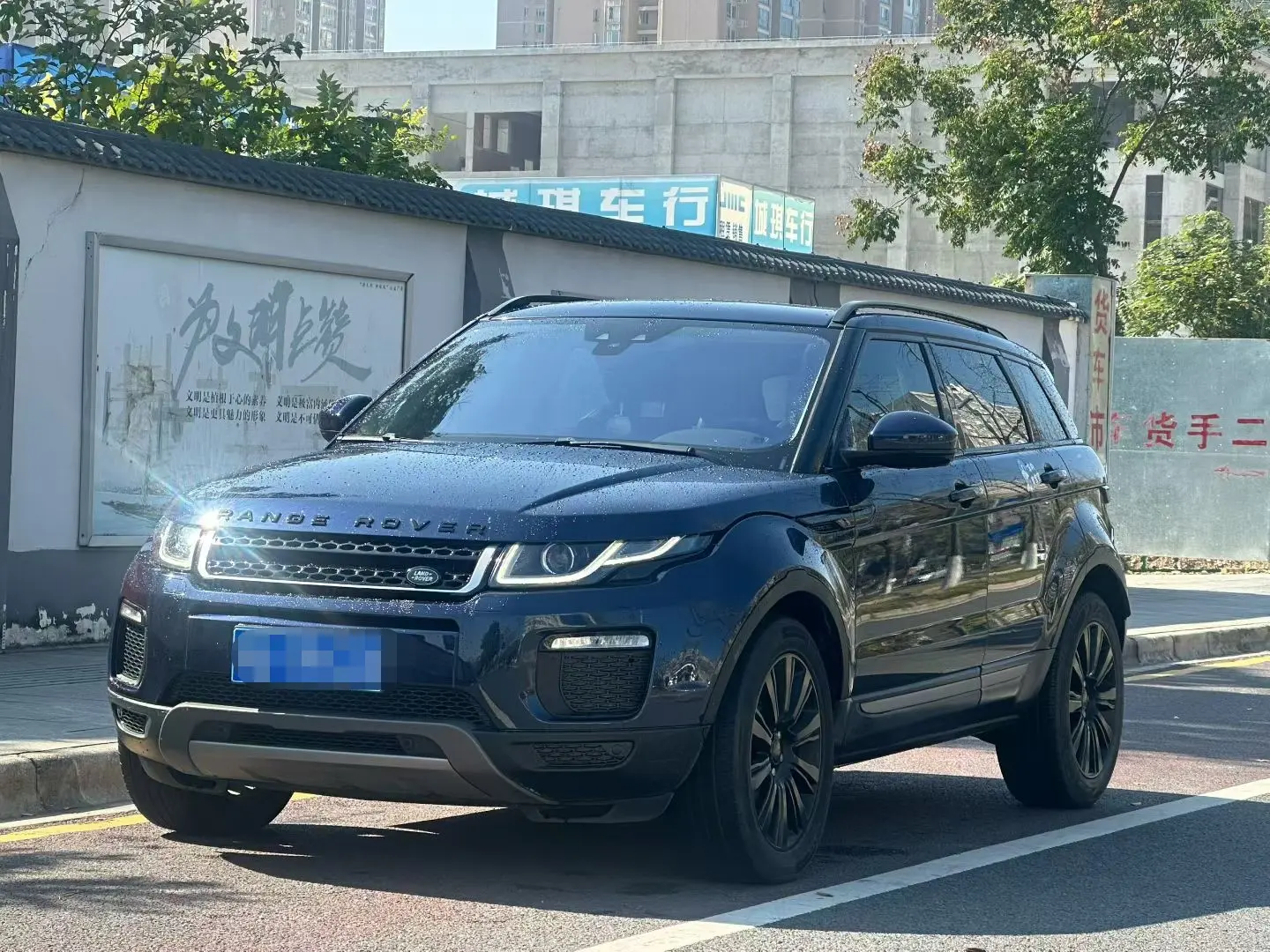 Land Rover Range Rover Evoque  из Китая