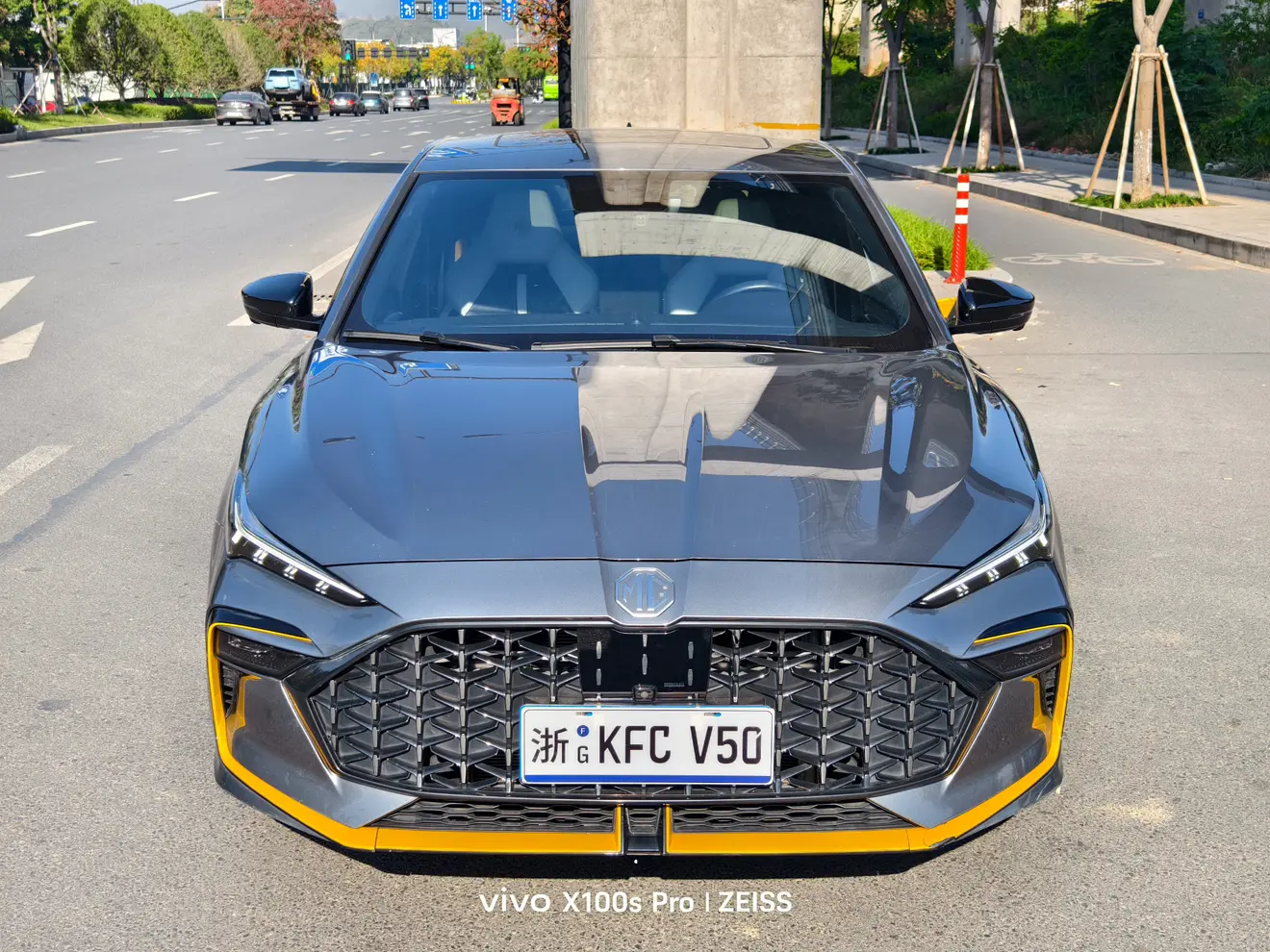 MG 6  из Китая