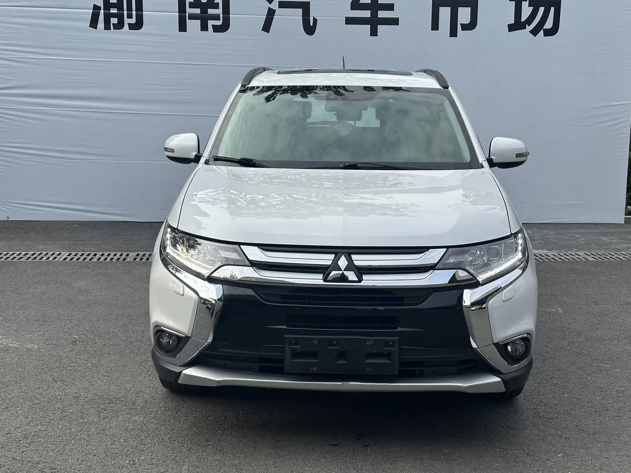 Mitsubishi Outlander  из Китая