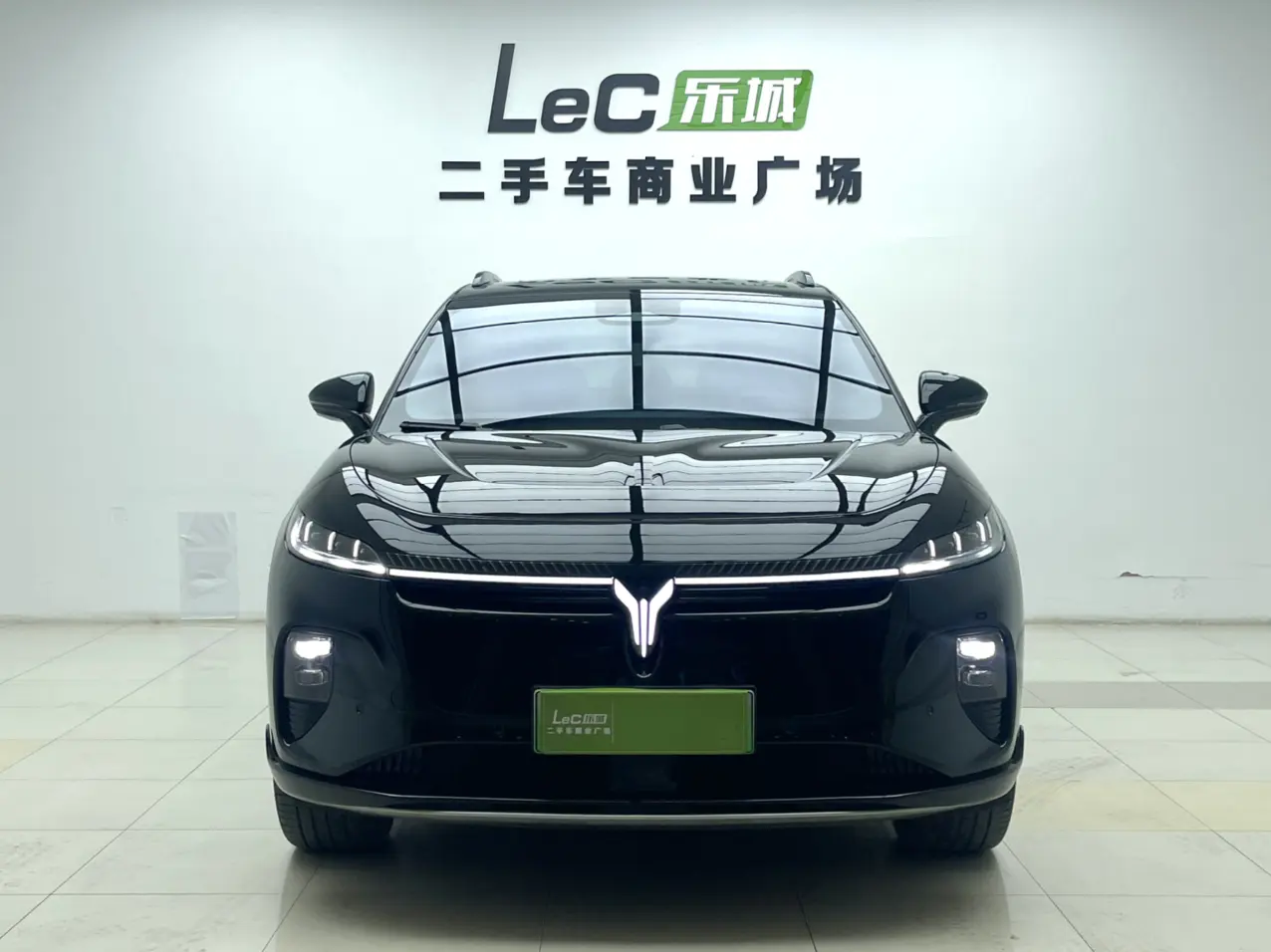 Voyah Courage  из Китая