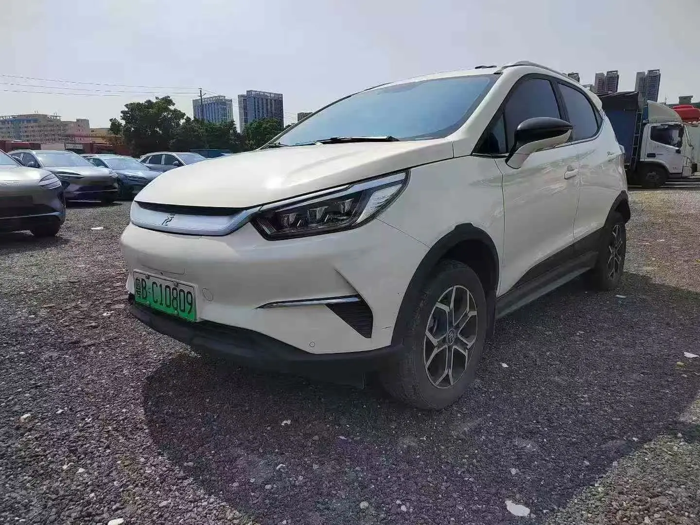 BYD Yuan Pro  из Китая