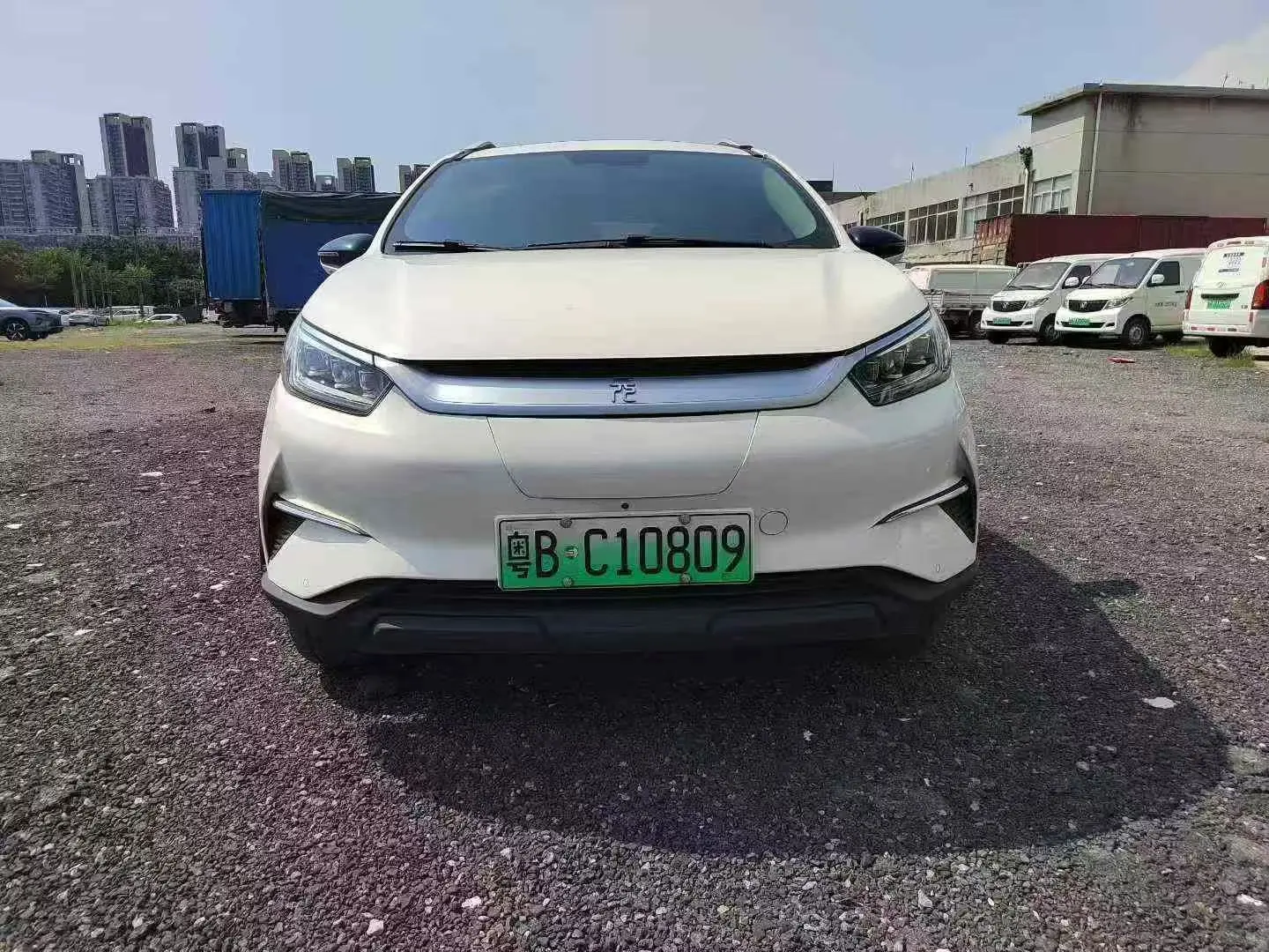 BYD Yuan Pro  из Китая