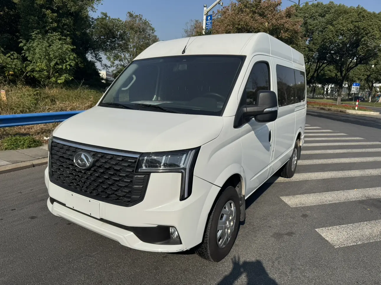 Datong Xintu V80  из Китая
