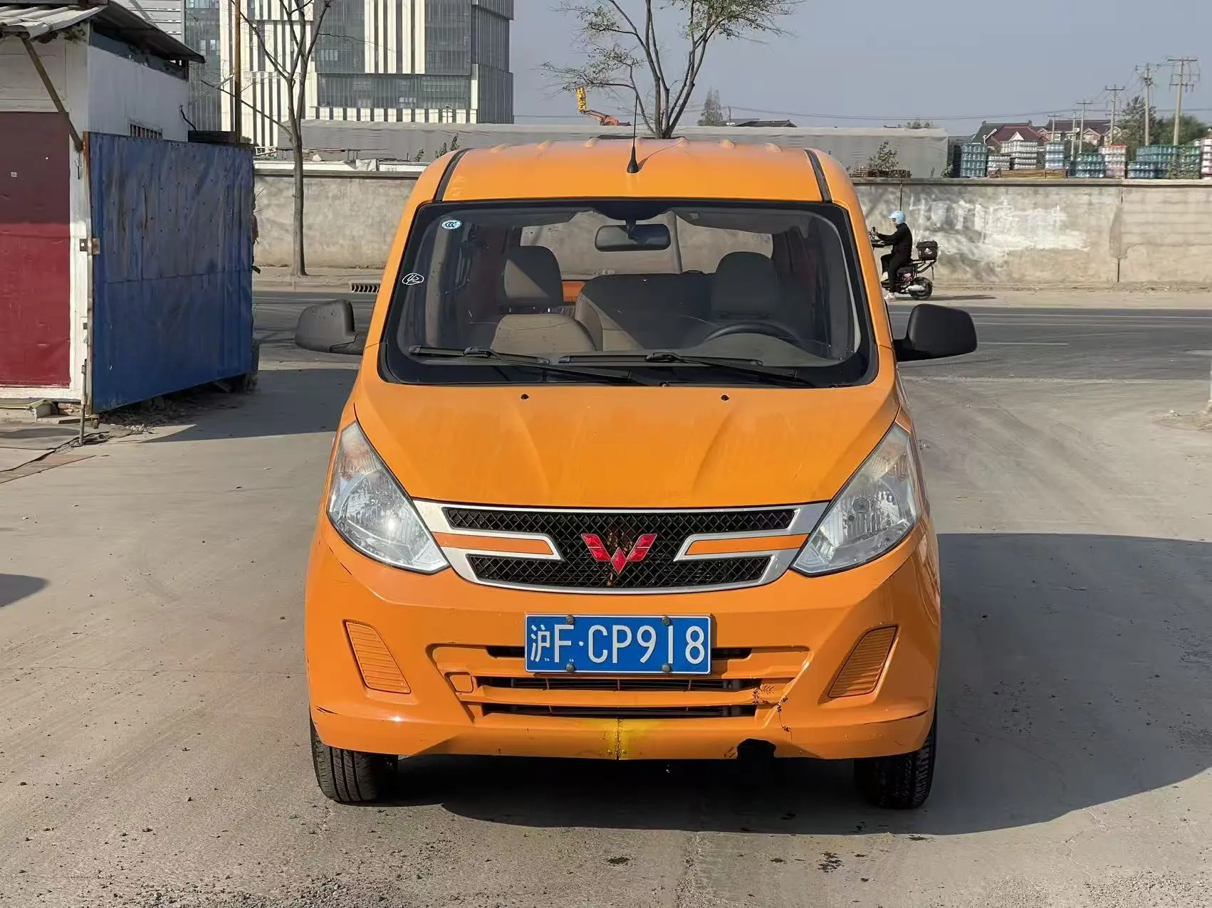 Wuling Rongguang V  из Китая