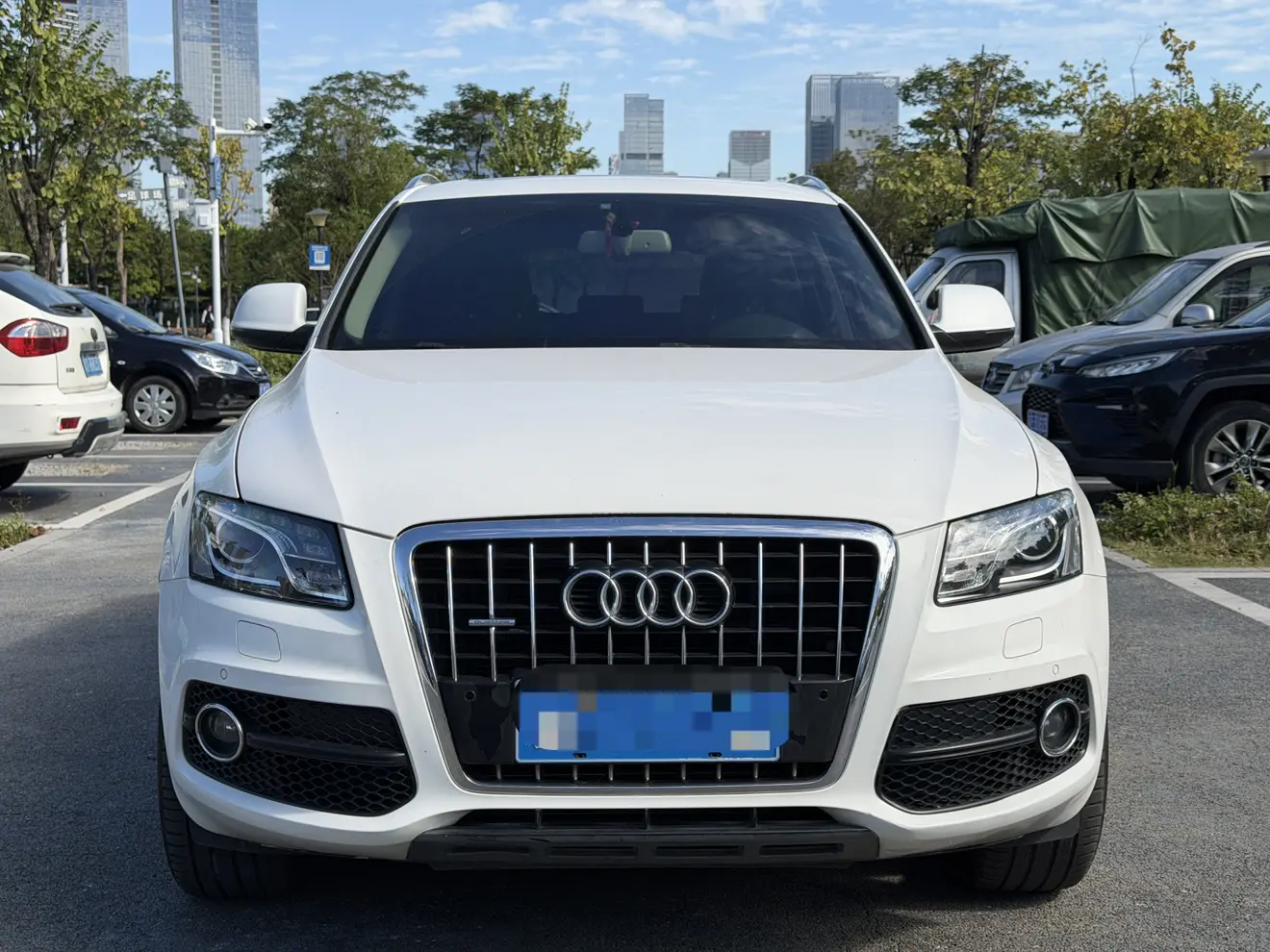 Audi Q5 (imported)  из Китая