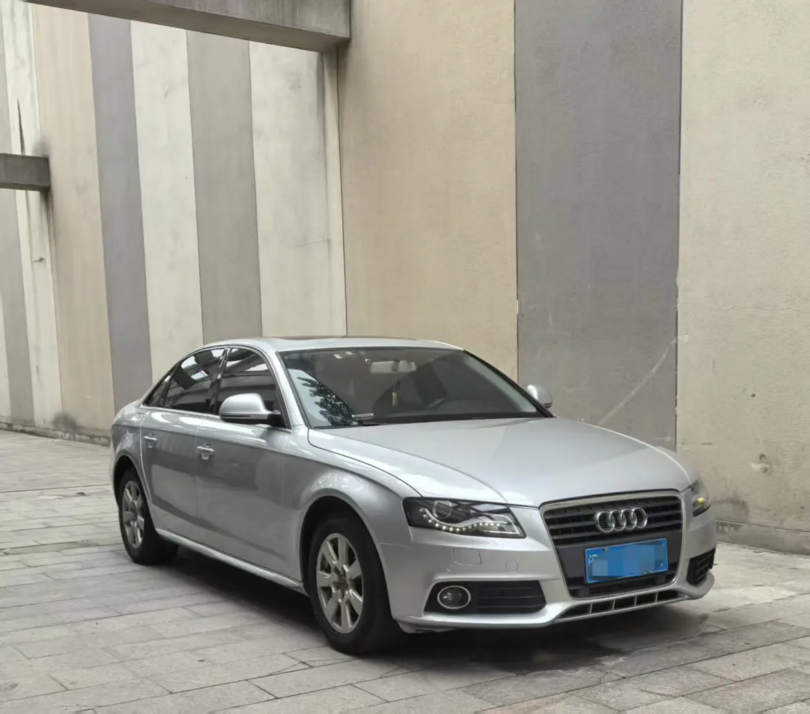 Audi A4L  из Китая