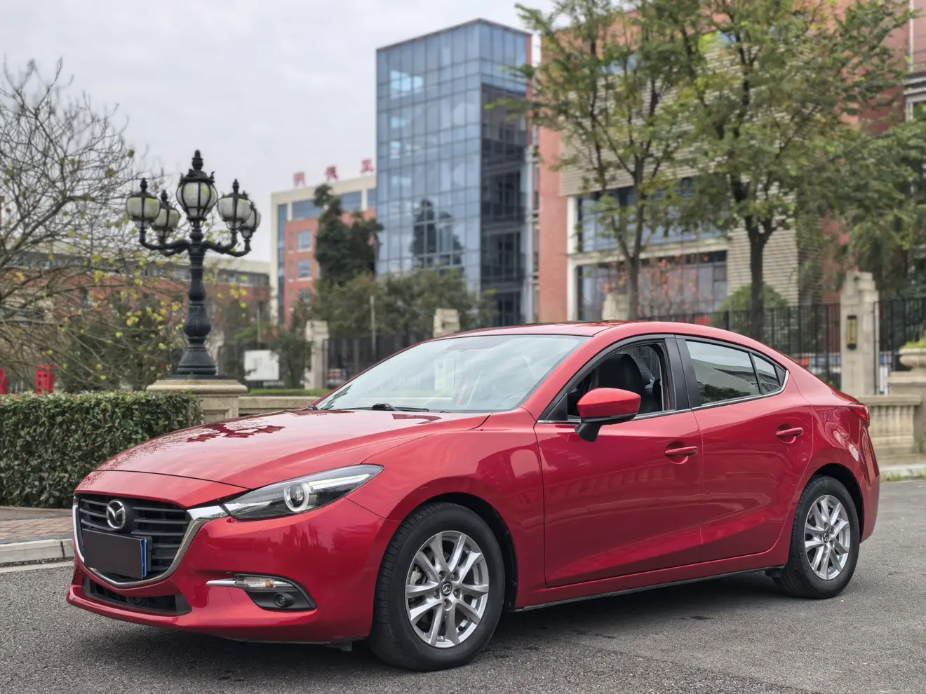 Mazda Axela (Mazda3)  из Китая
