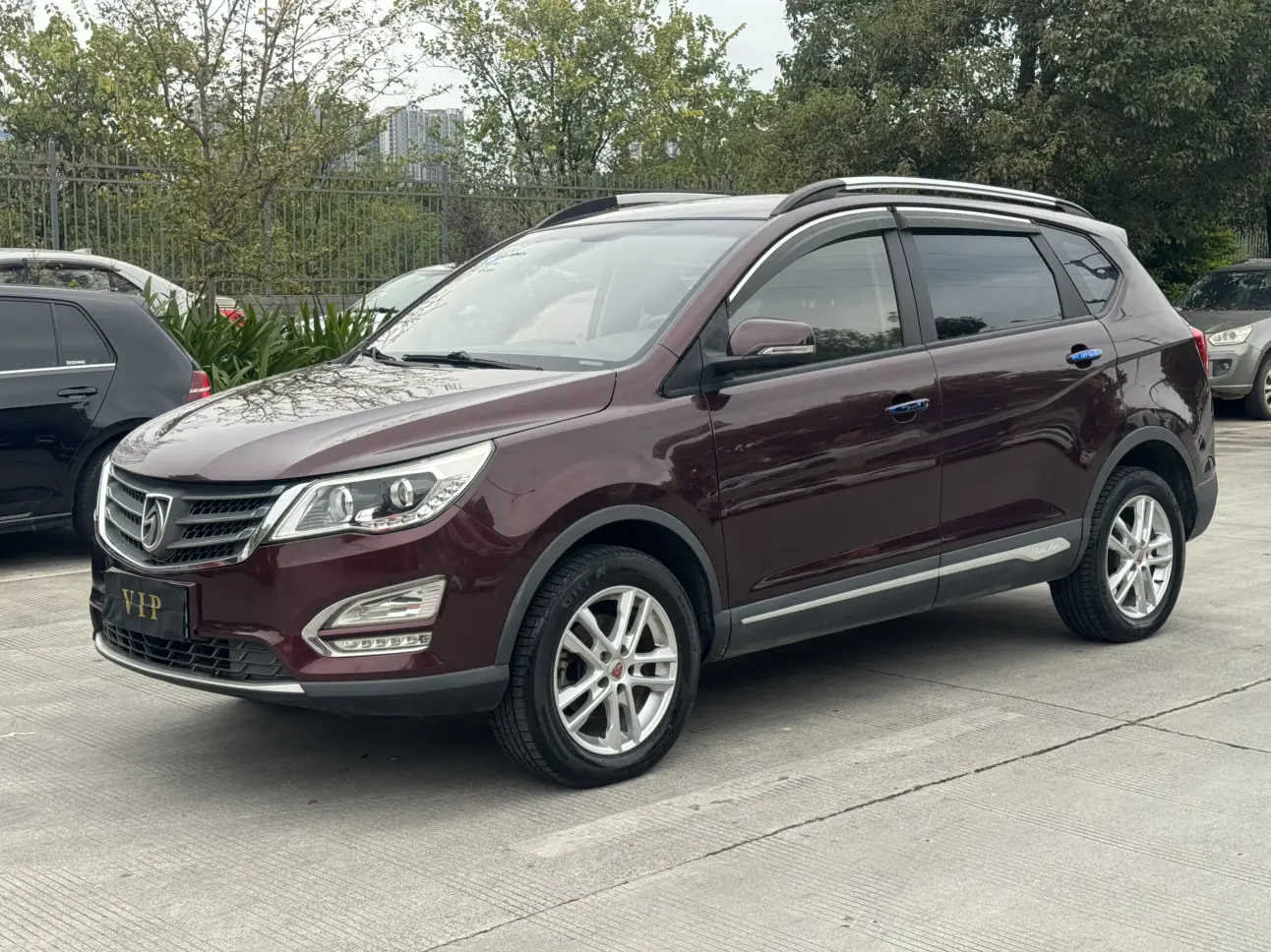 Baojun 560  из Китая
