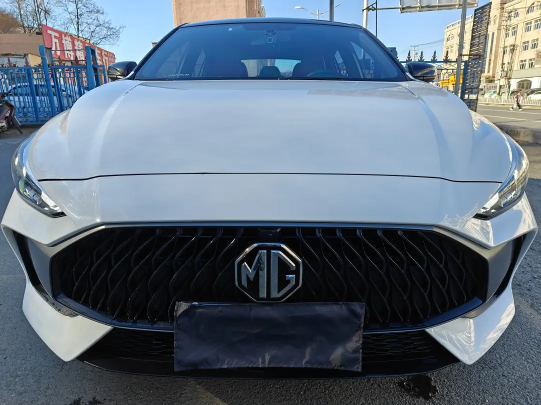 MG 5  из Китая