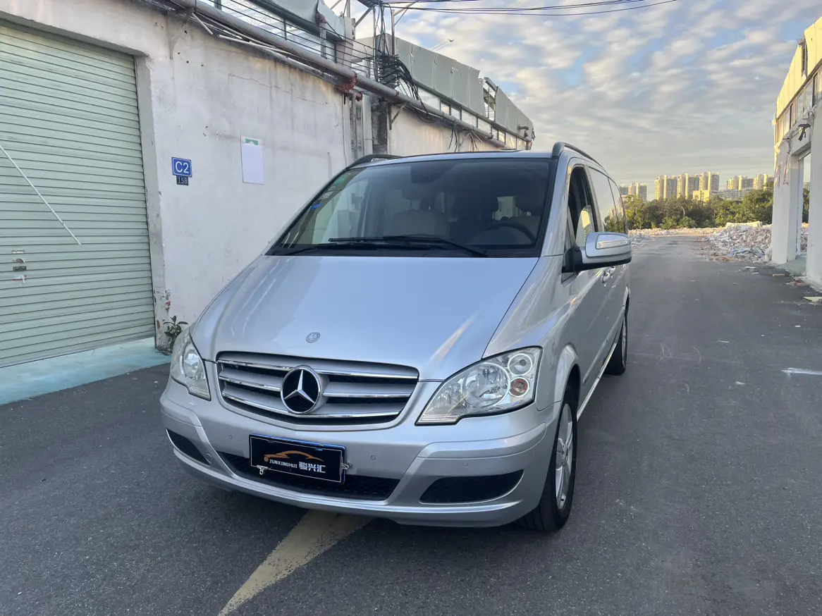 Mercedes-Benz Viano  из Китая