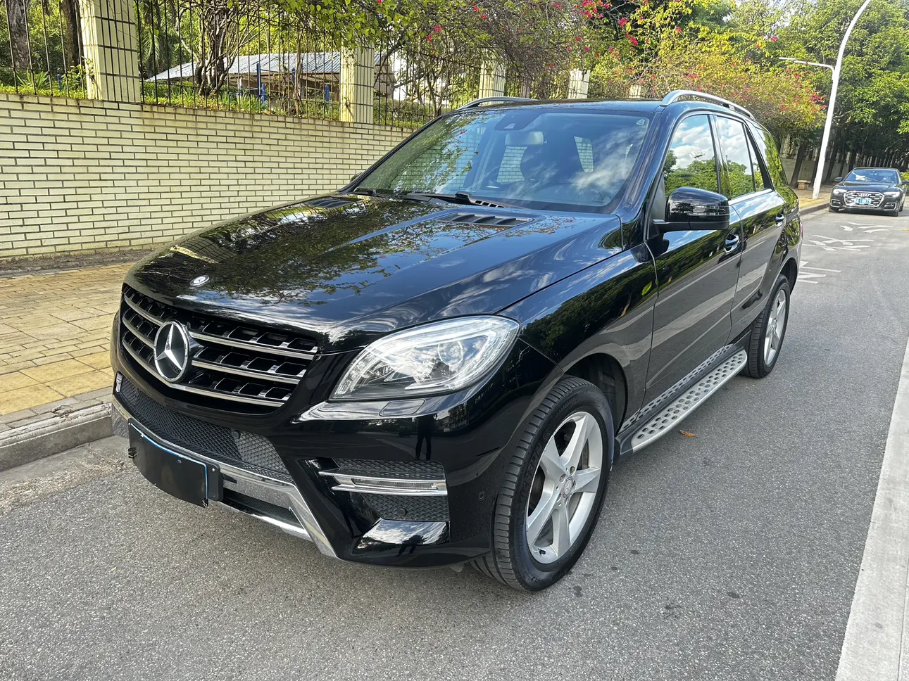 Mercedes-Benz Mercedes Benz M Class  из Китая