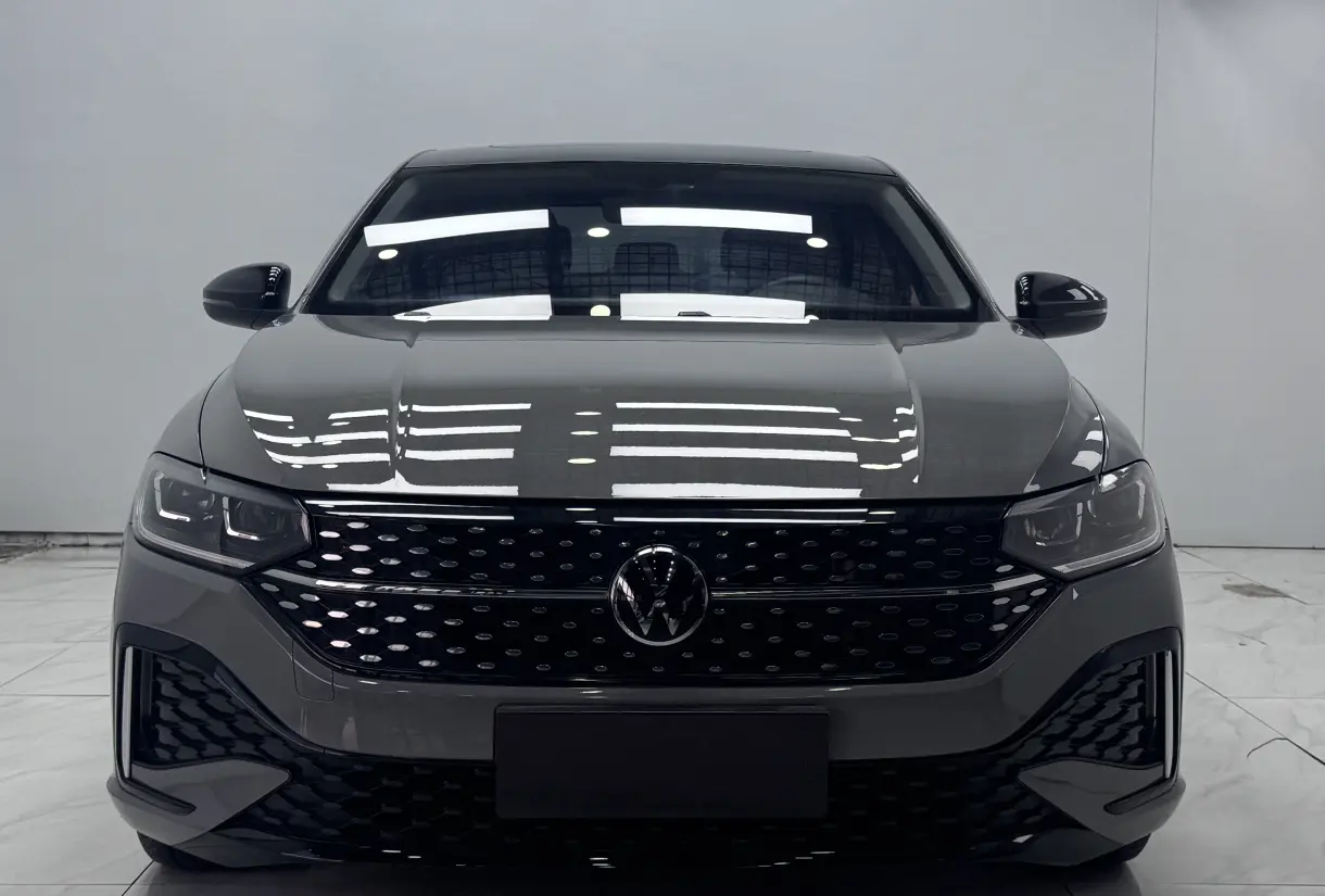 Volkswagen Lavida  из Китая