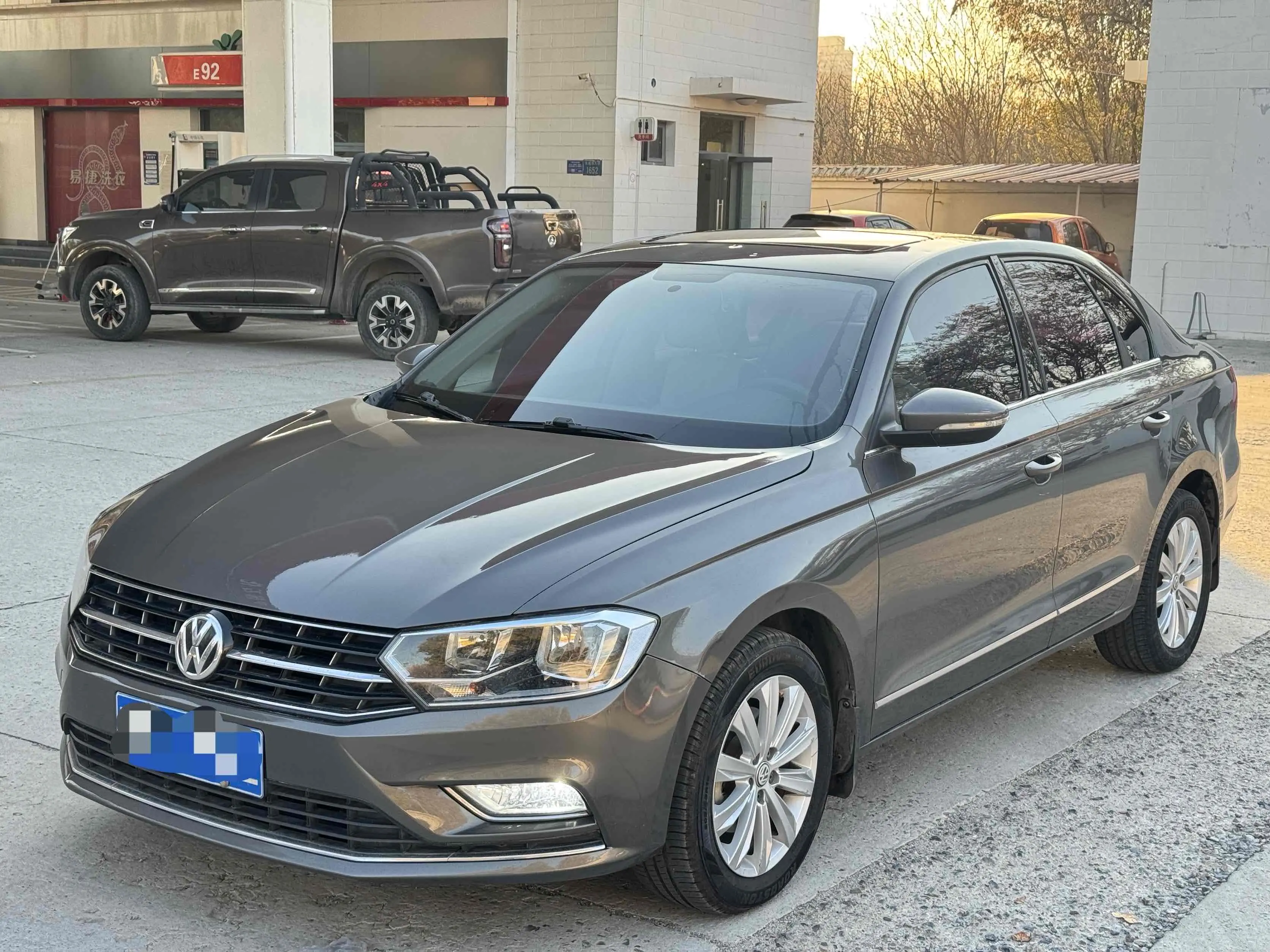 Volkswagen Bora  из Китая